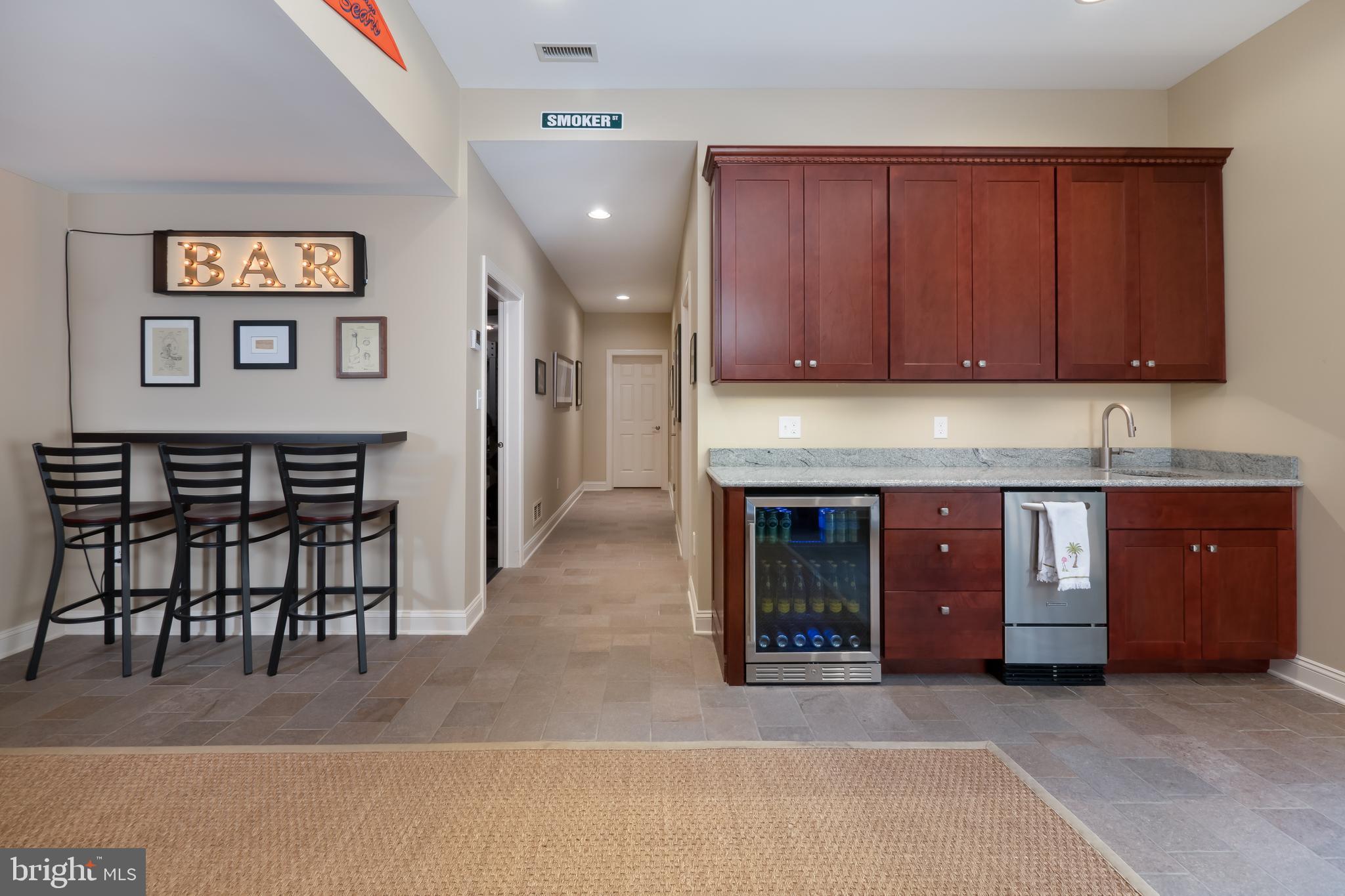 WEYHILL WOODS - Residential