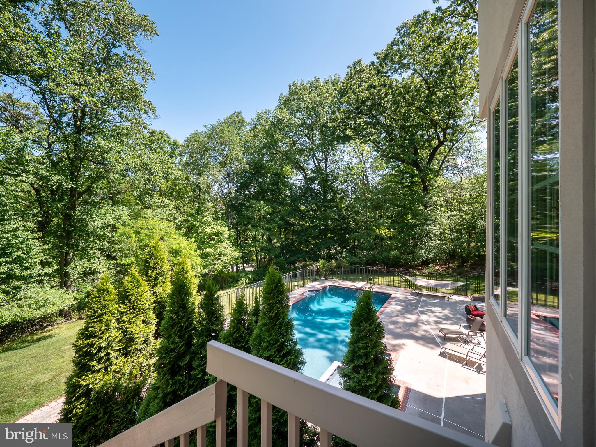 WEYHILL WOODS - Residential