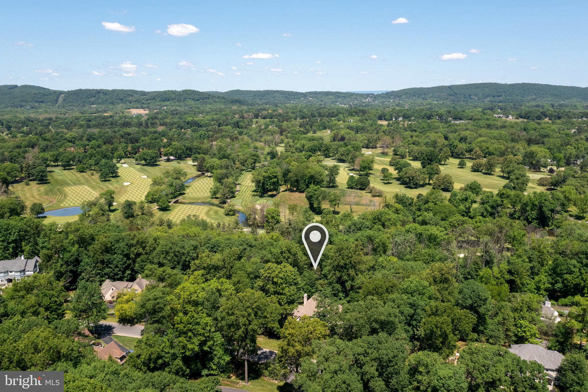 WEYHILL WOODS - Residential