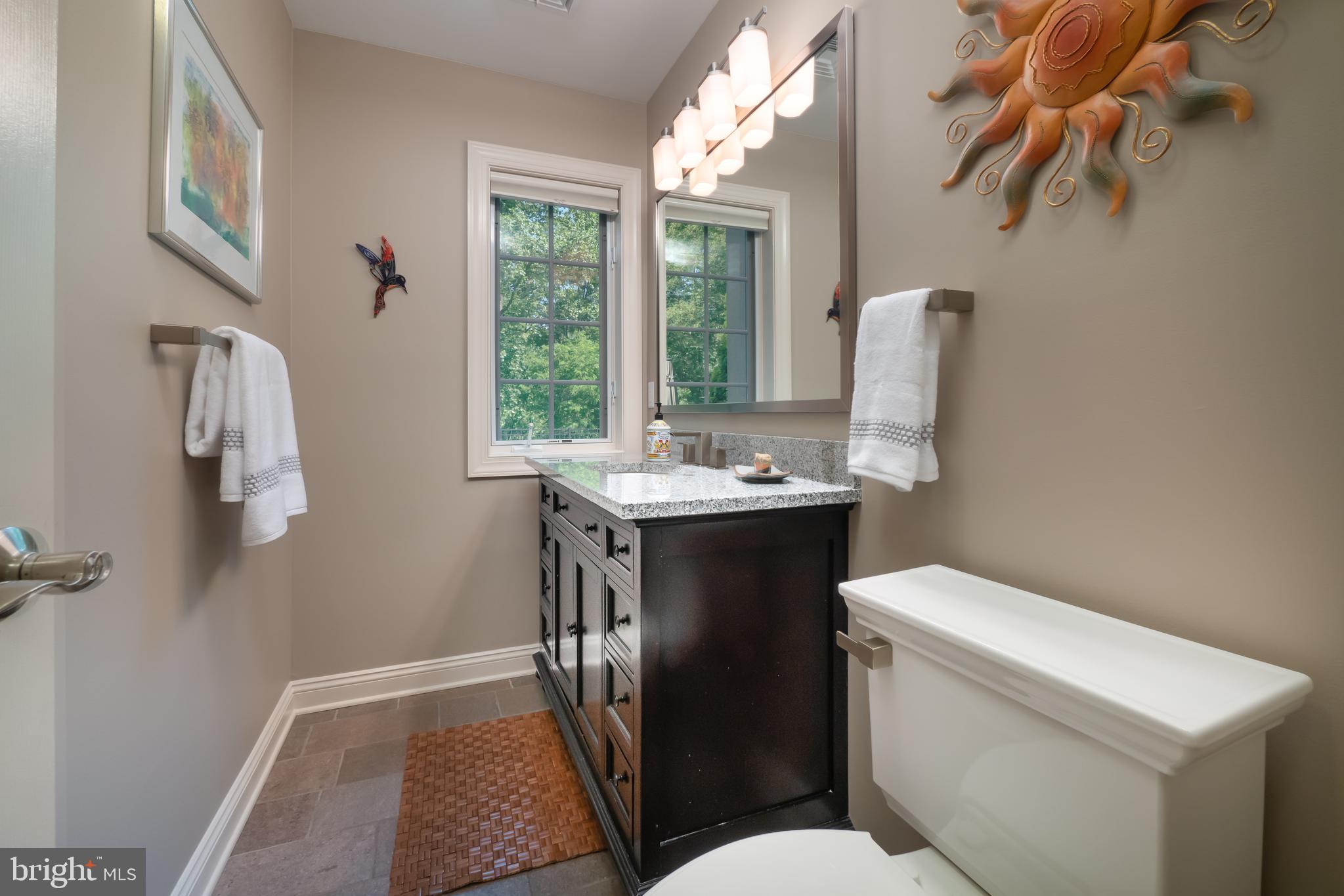 WEYHILL WOODS - Residential