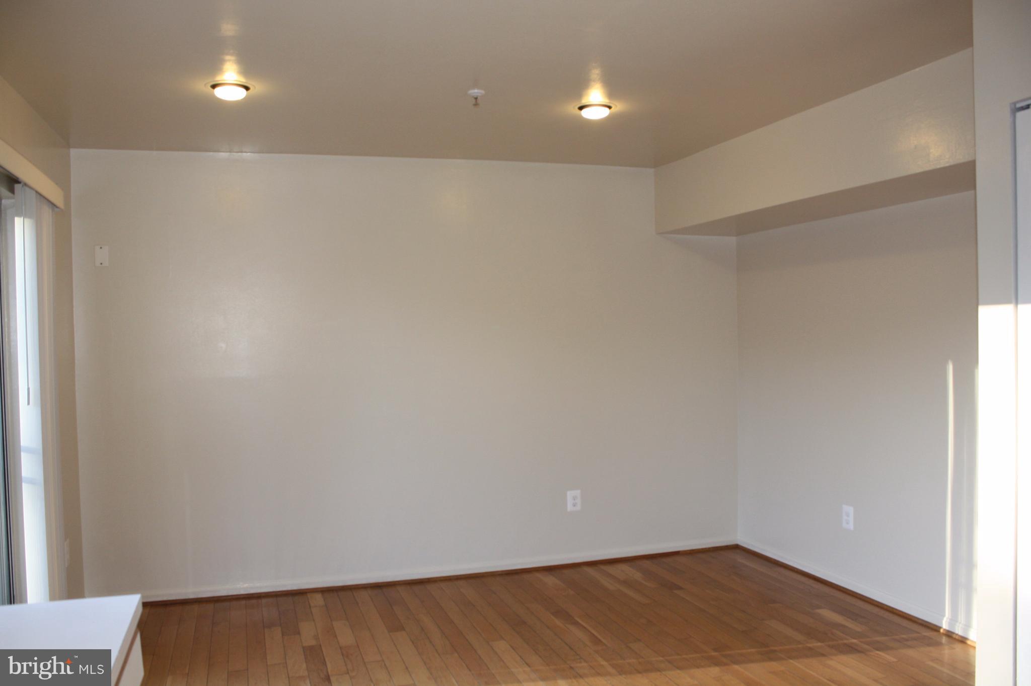 MOUNTAIN VILLAGE - Residential