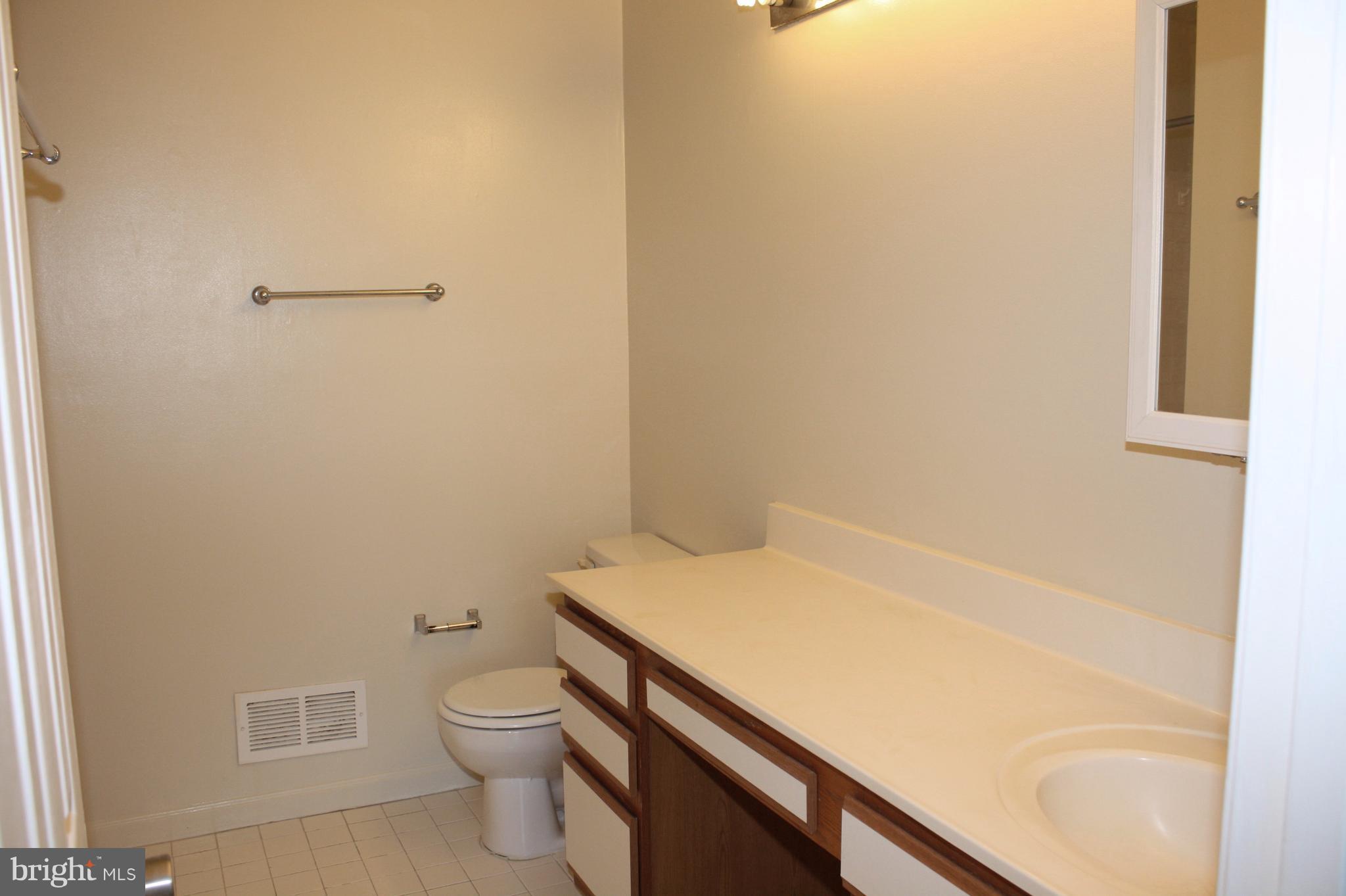 MOUNTAIN VILLAGE - Residential