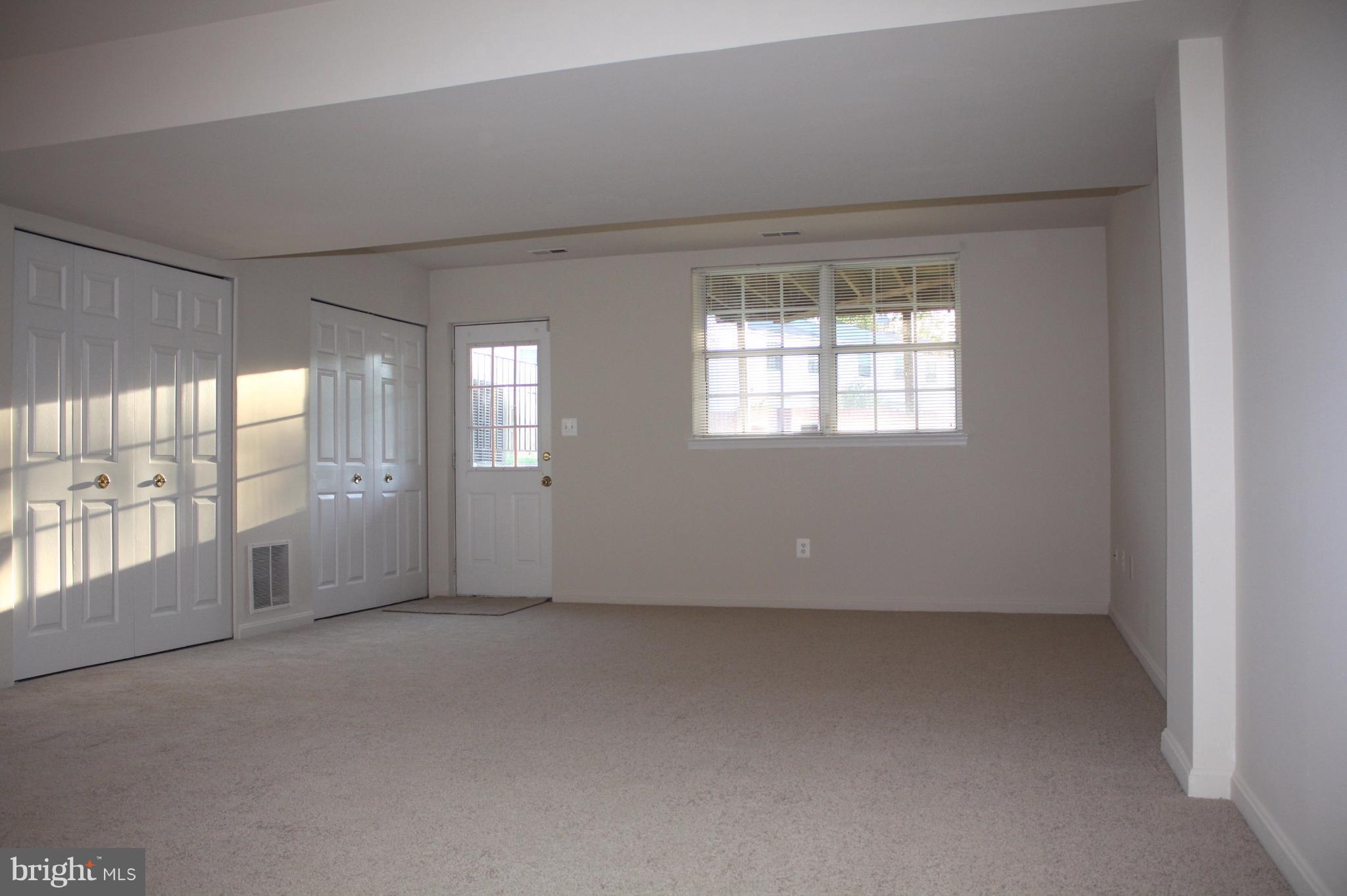 MOUNTAIN VILLAGE - Residential