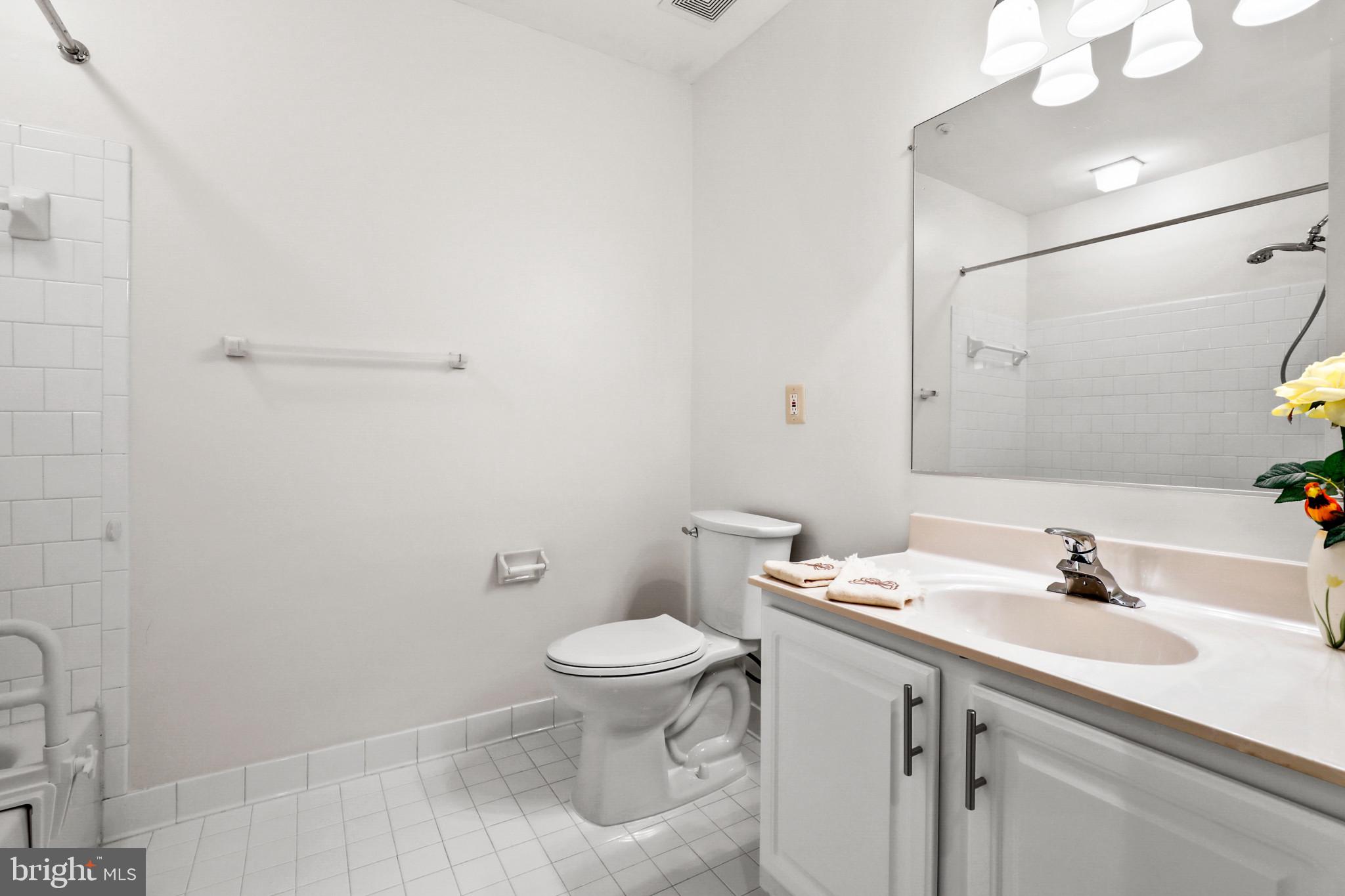 MAYS CHAPEL - Residential Lease