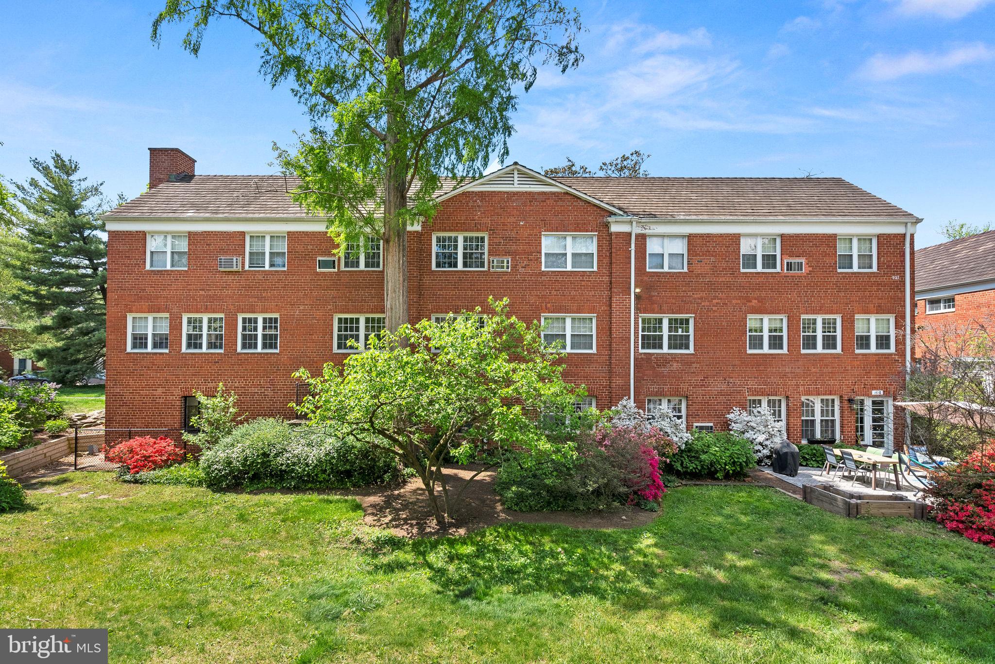 PARKFAIRFAX - Residential