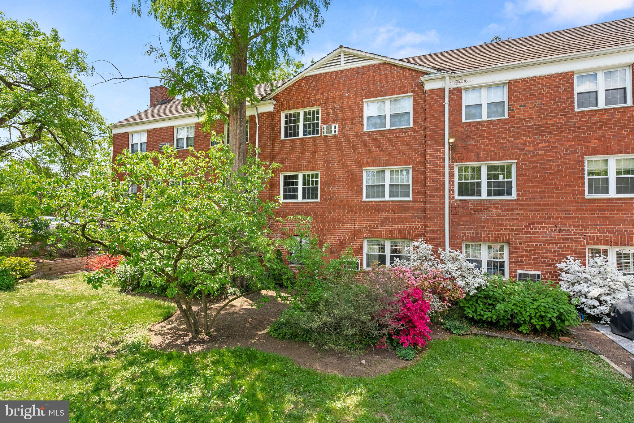 PARKFAIRFAX - Residential