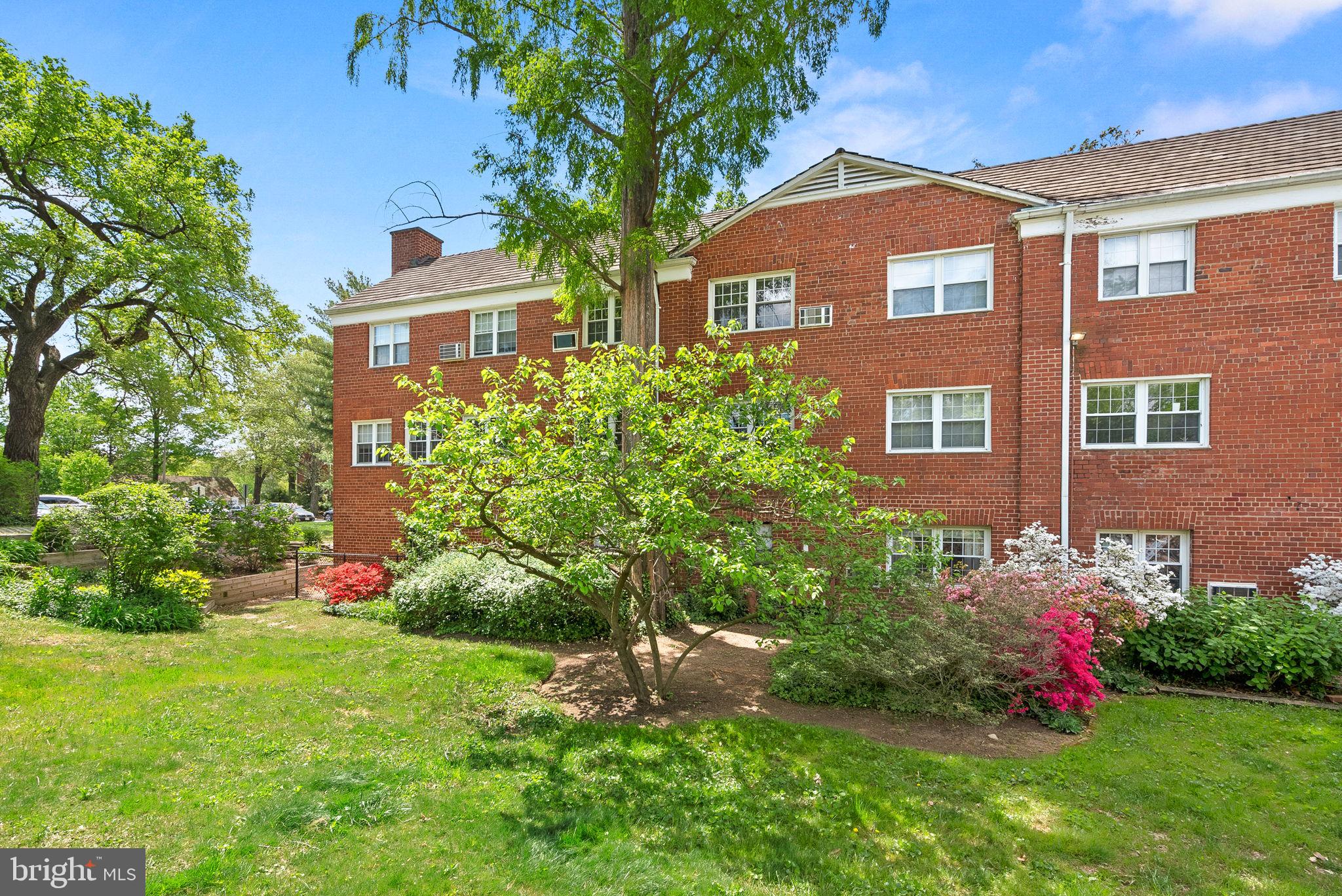 PARKFAIRFAX - Residential