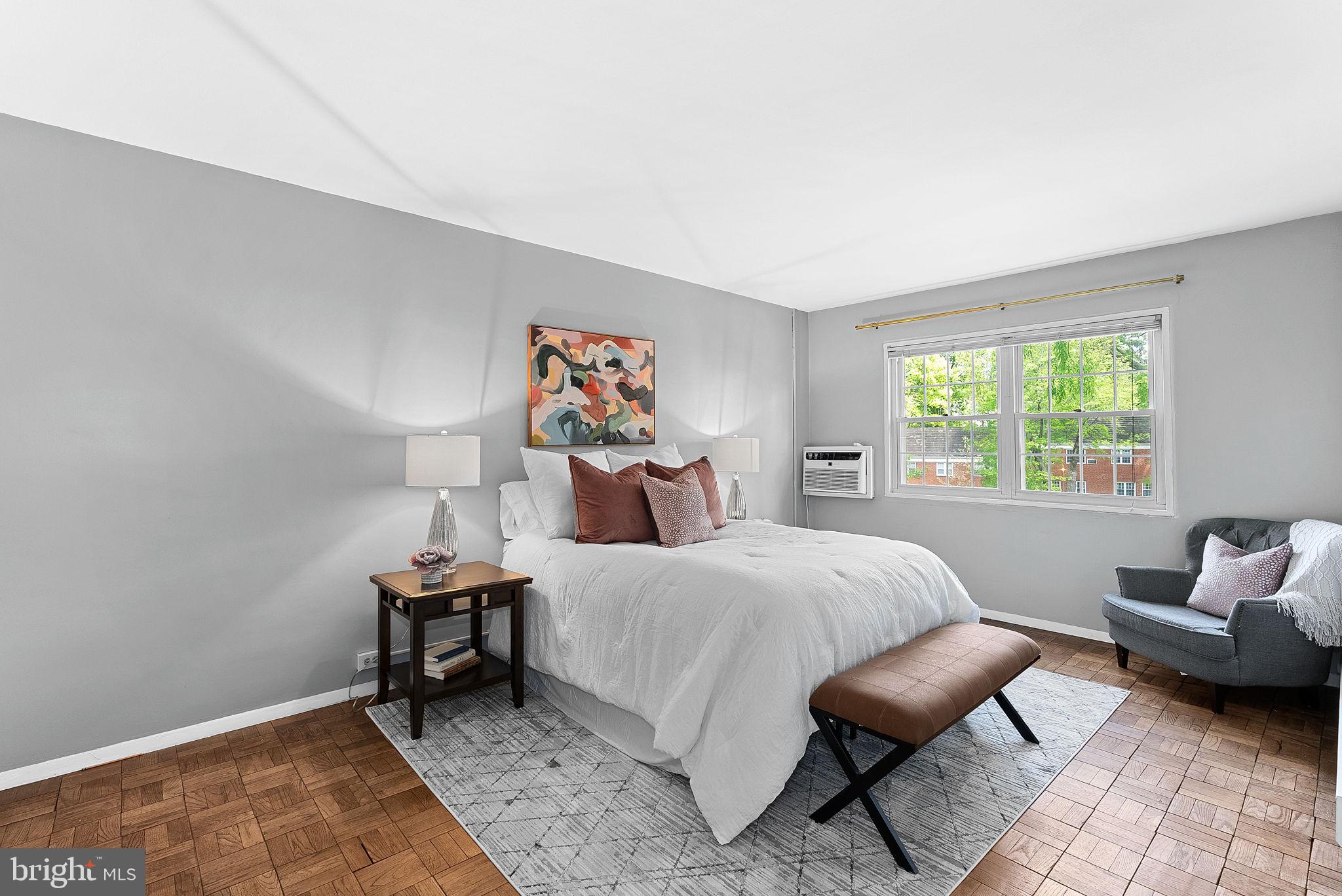 PARKFAIRFAX - Residential