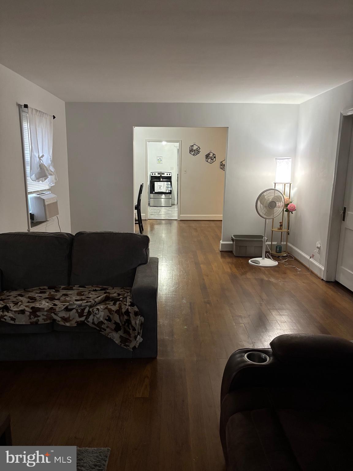 104 E WASHINGTON STREET