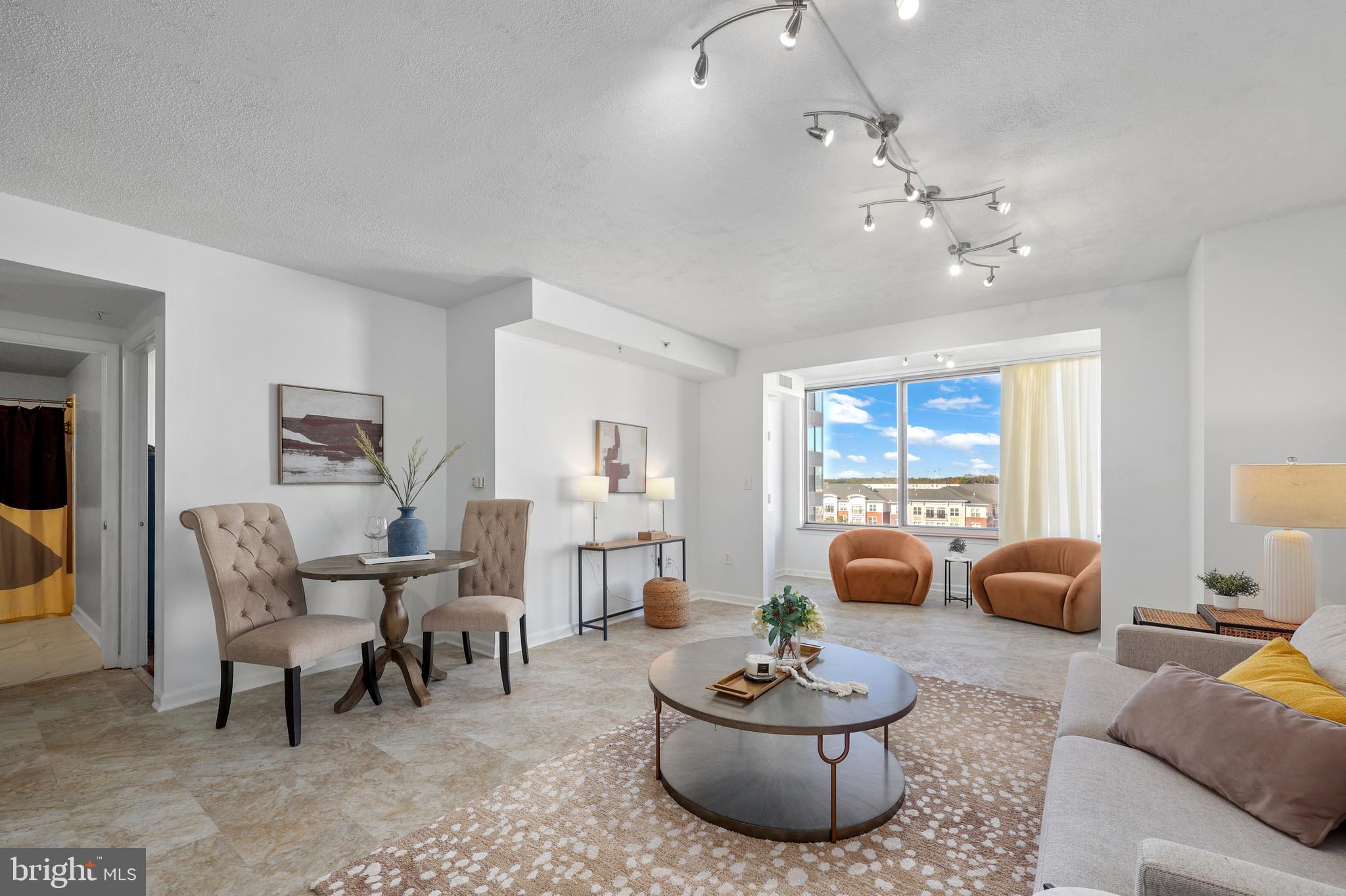 2726 GALLOWS ROAD 1004