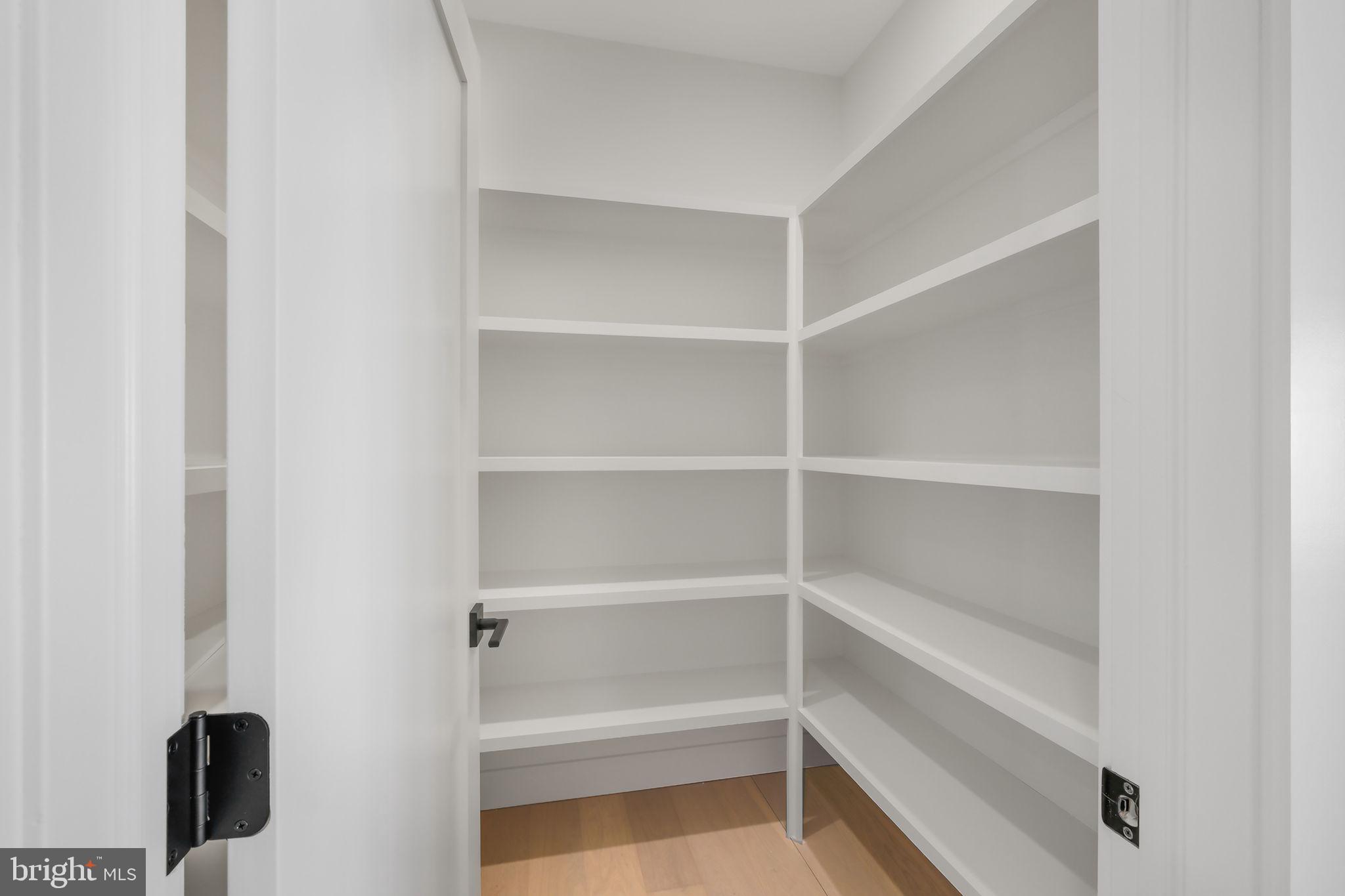 PARKWOOD - Residential