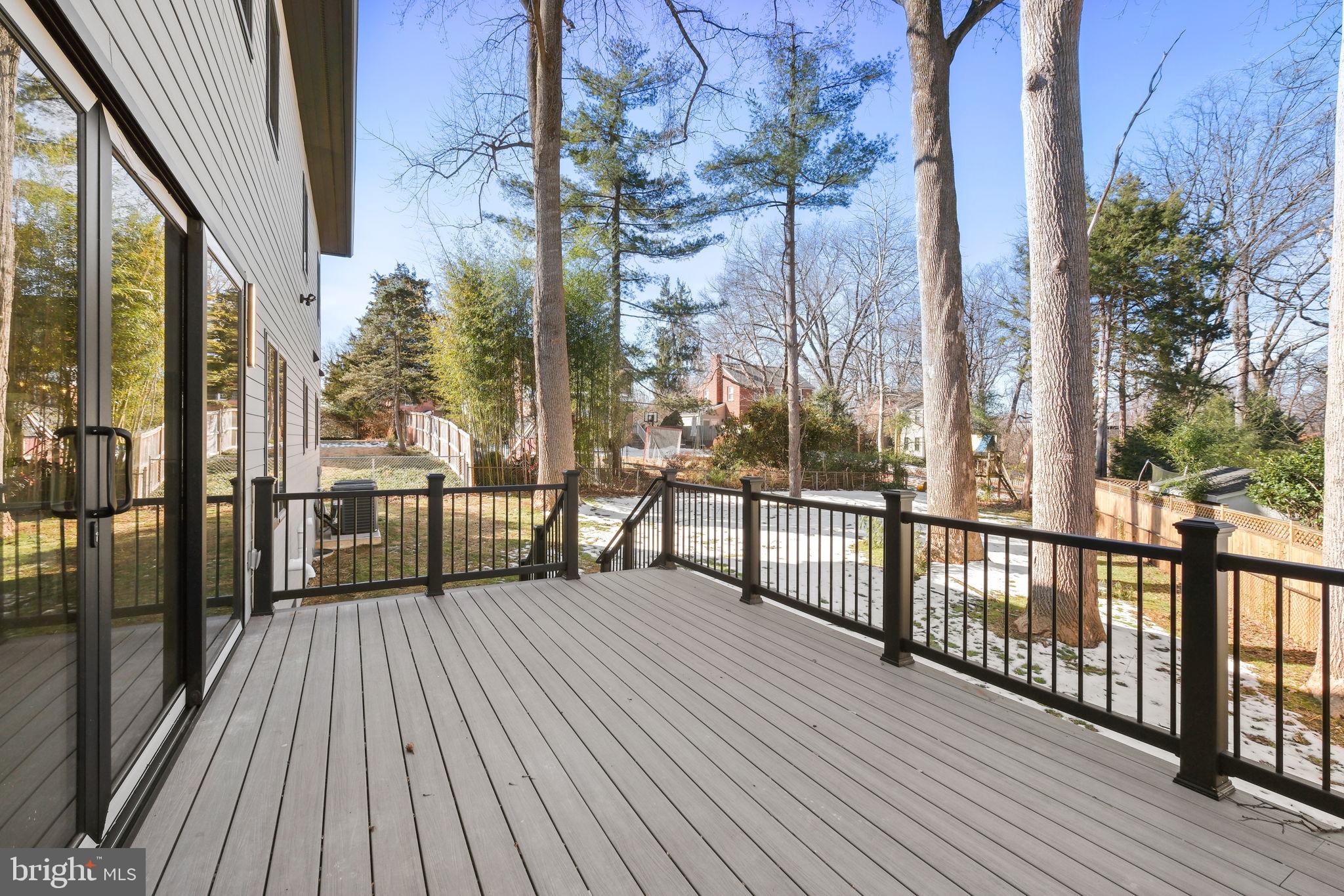 PARKWOOD - Residential