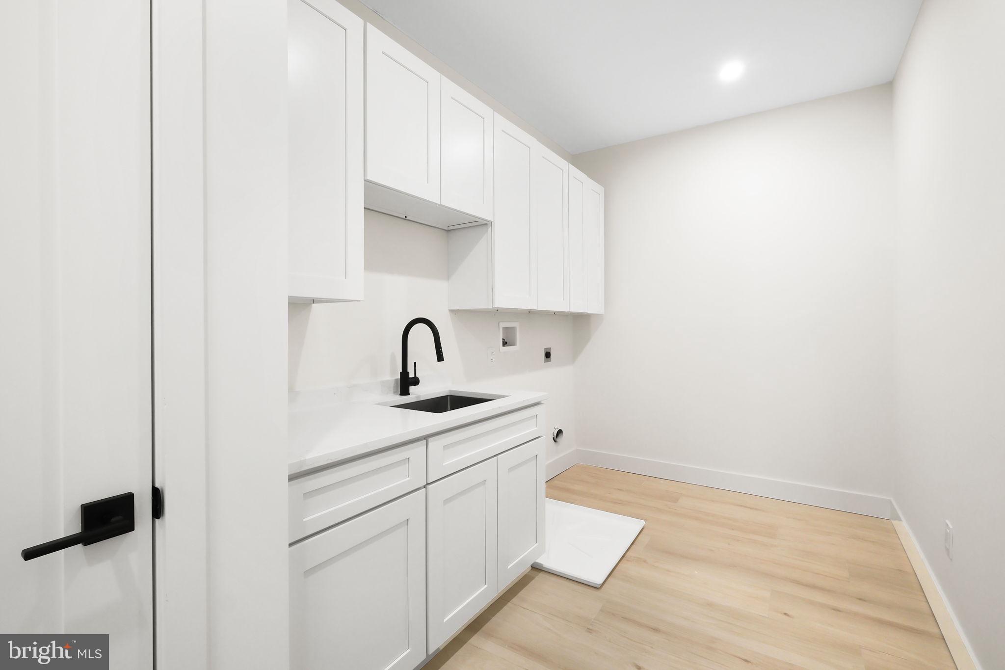 PARKWOOD - Residential