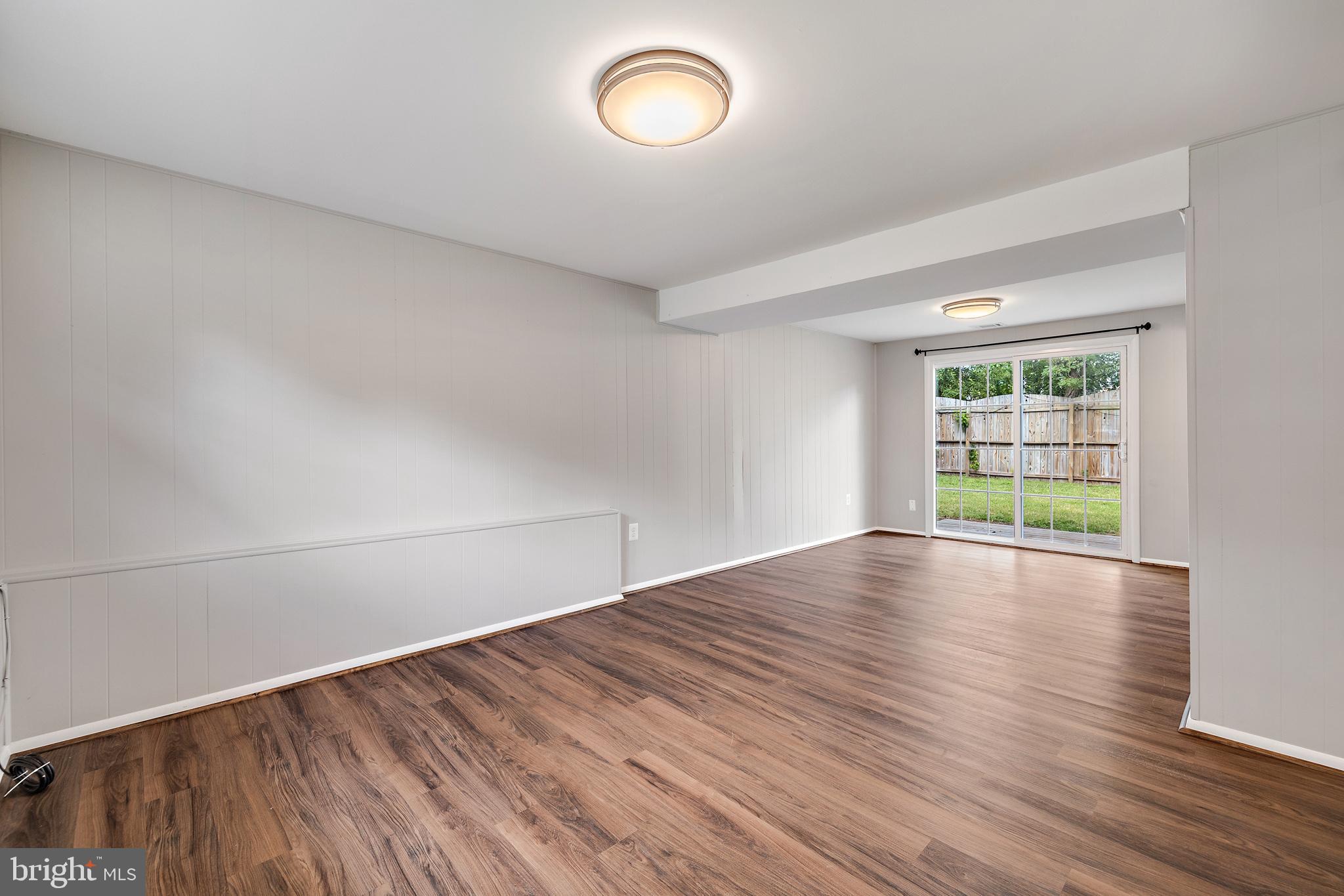 THE PROVINCES - Residential