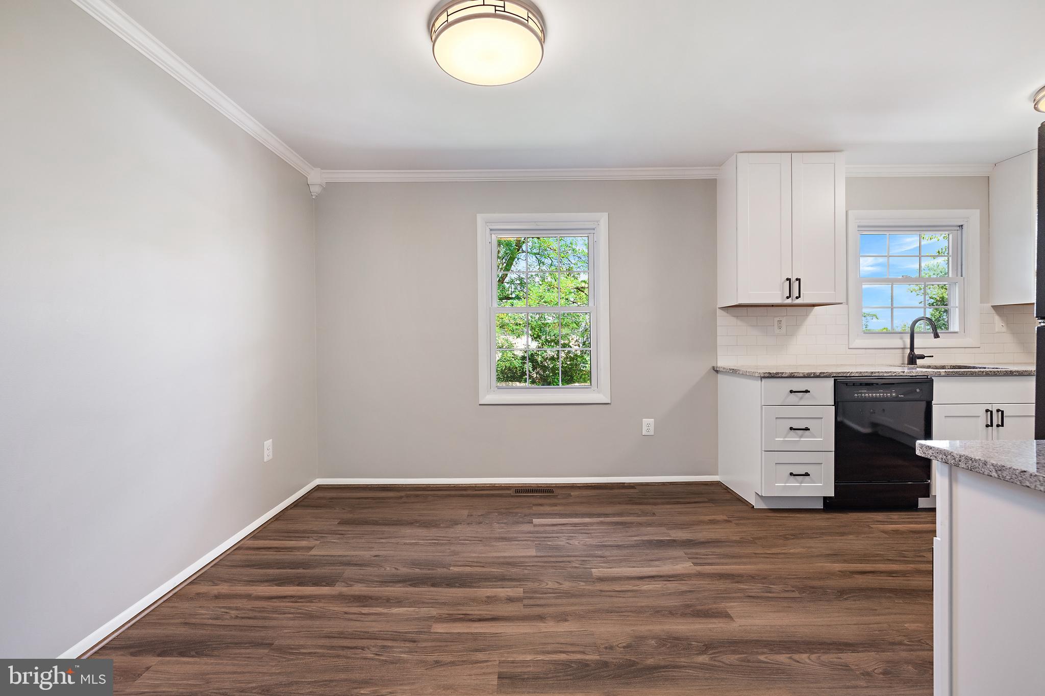 THE PROVINCES - Residential