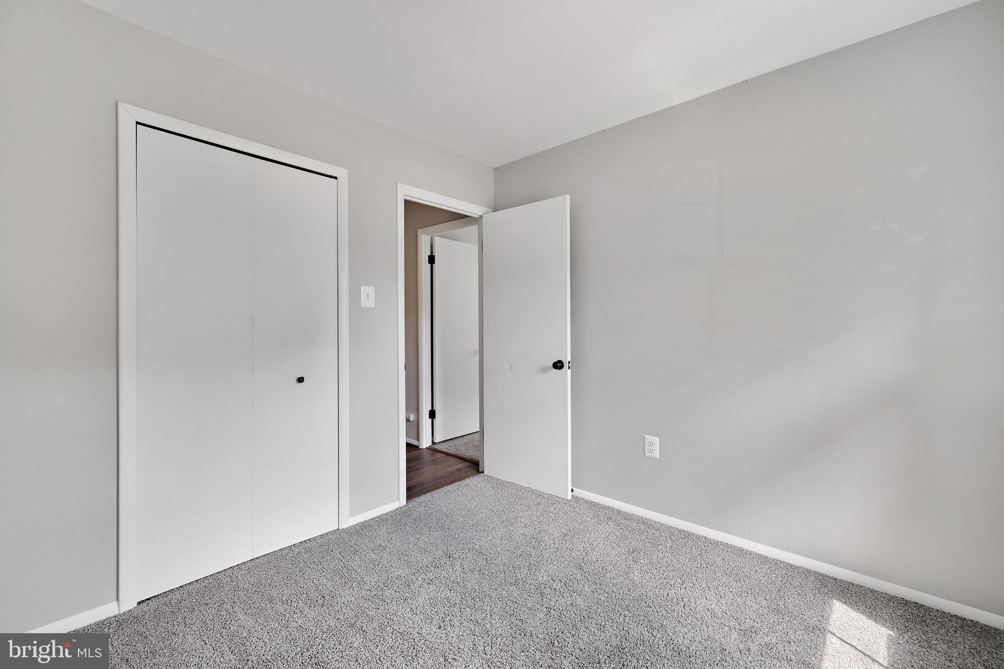 THE PROVINCES - Residential