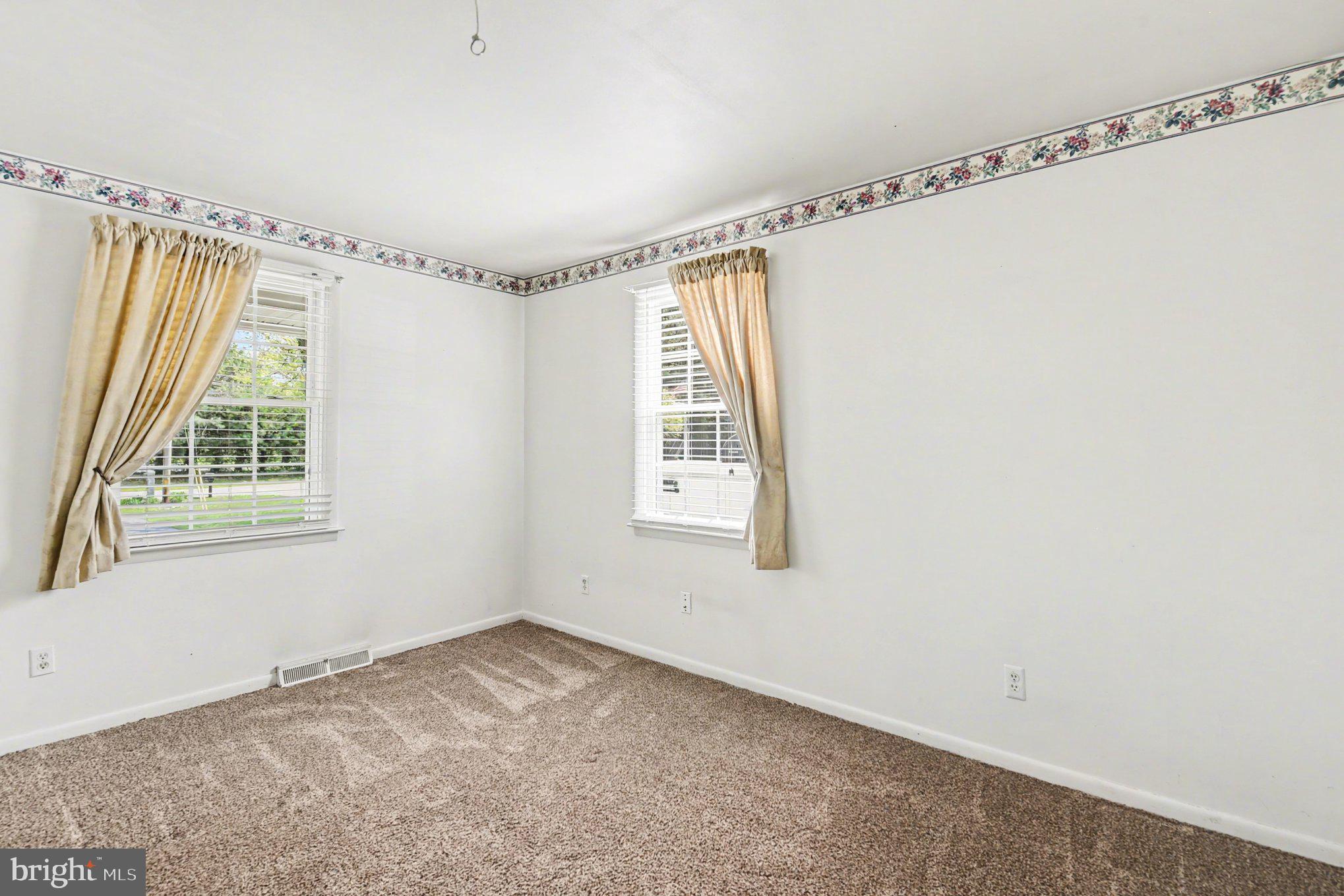 HOMELAND PARK - Residential