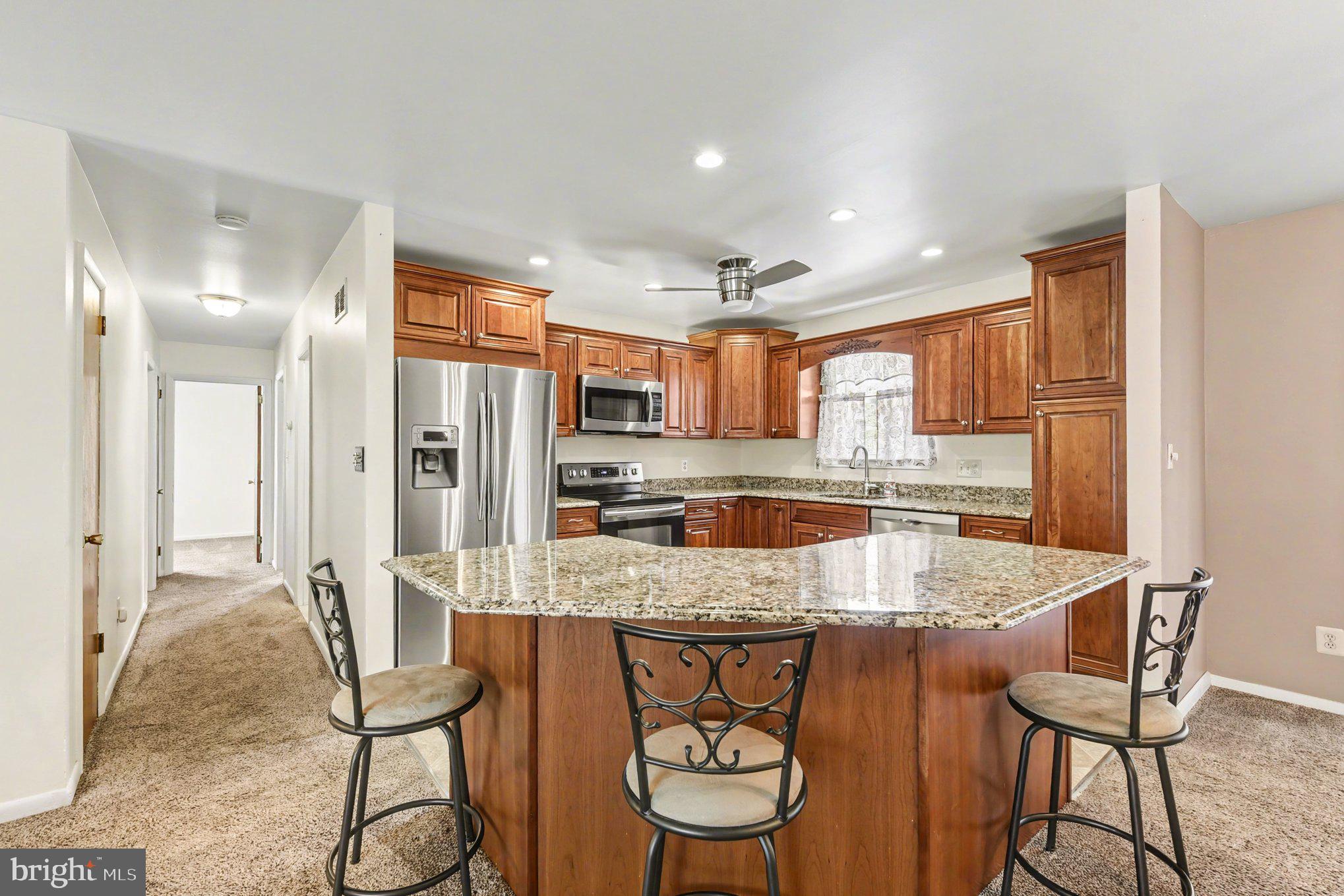 HOMELAND PARK - Residential