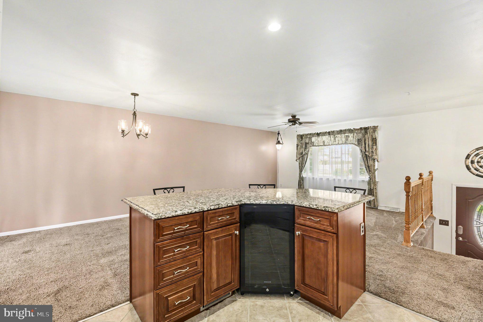 HOMELAND PARK - Residential