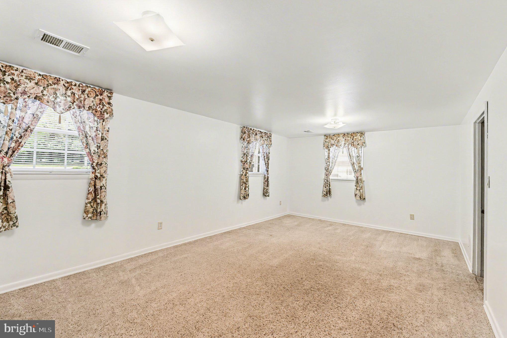 HOMELAND PARK - Residential