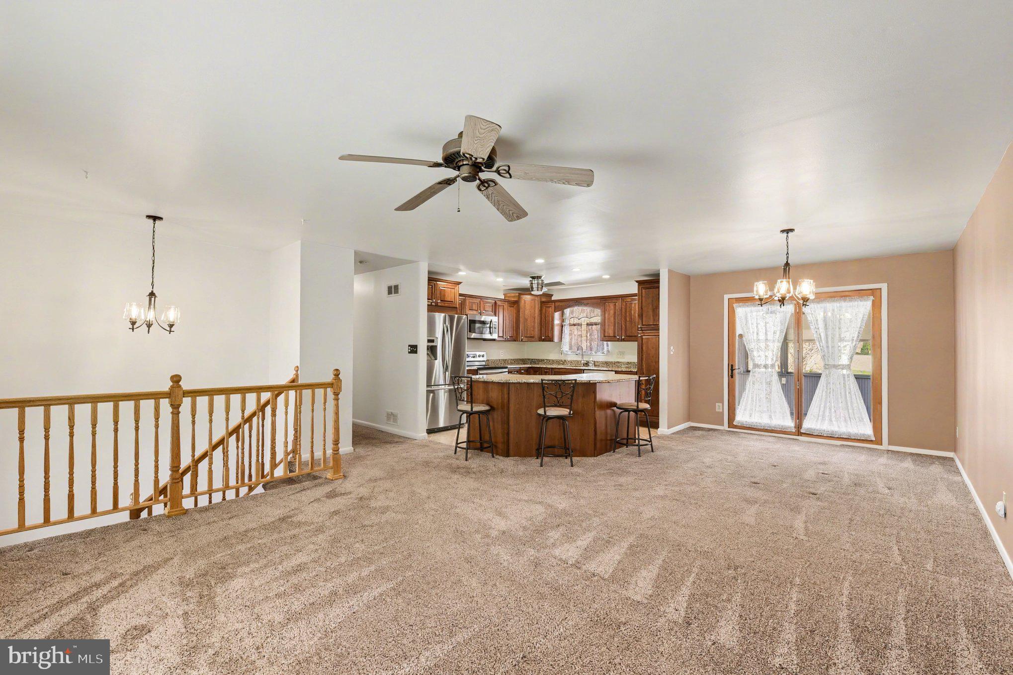 HOMELAND PARK - Residential