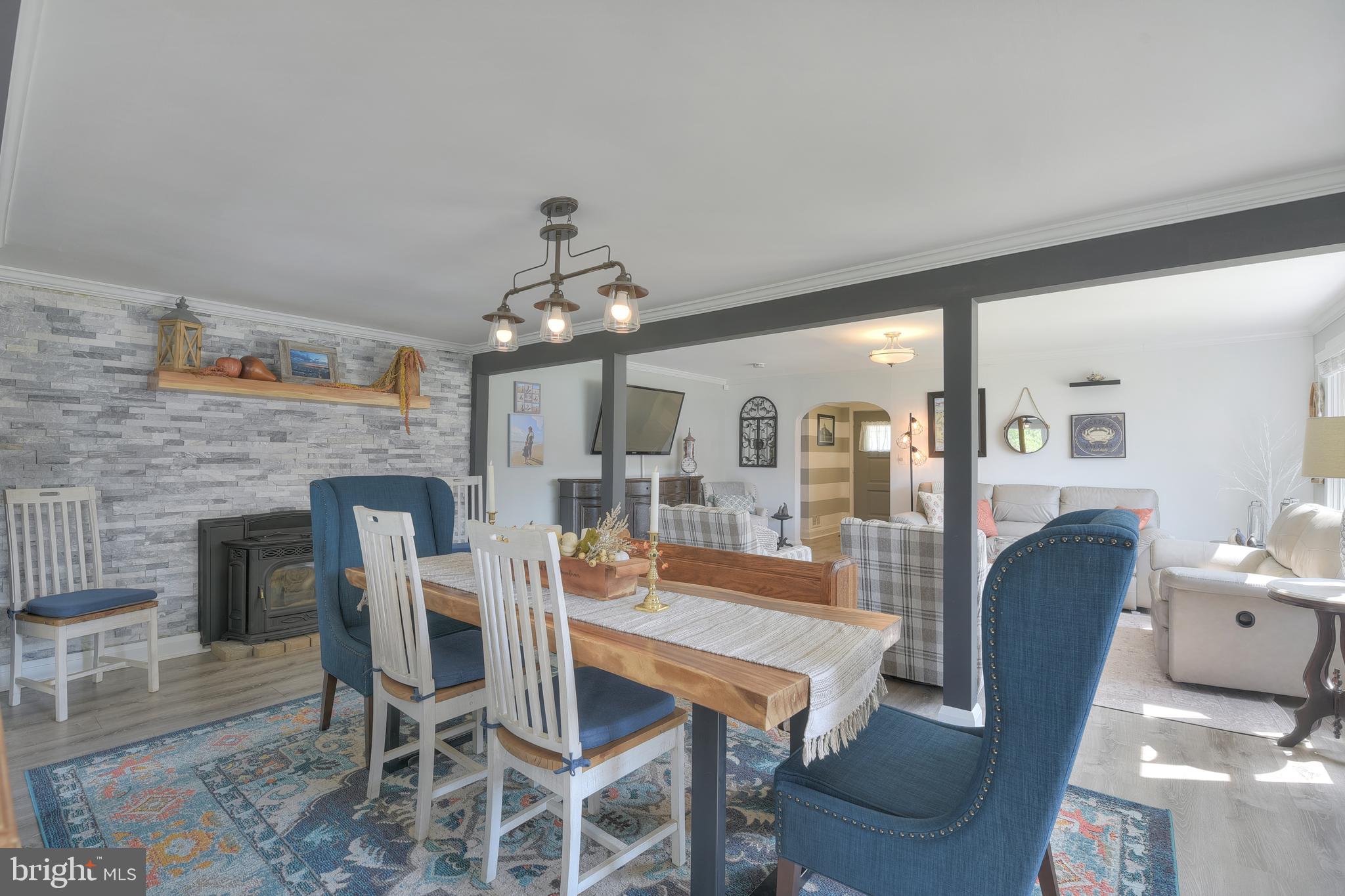 BOWLEYS QUARTERS - Residential