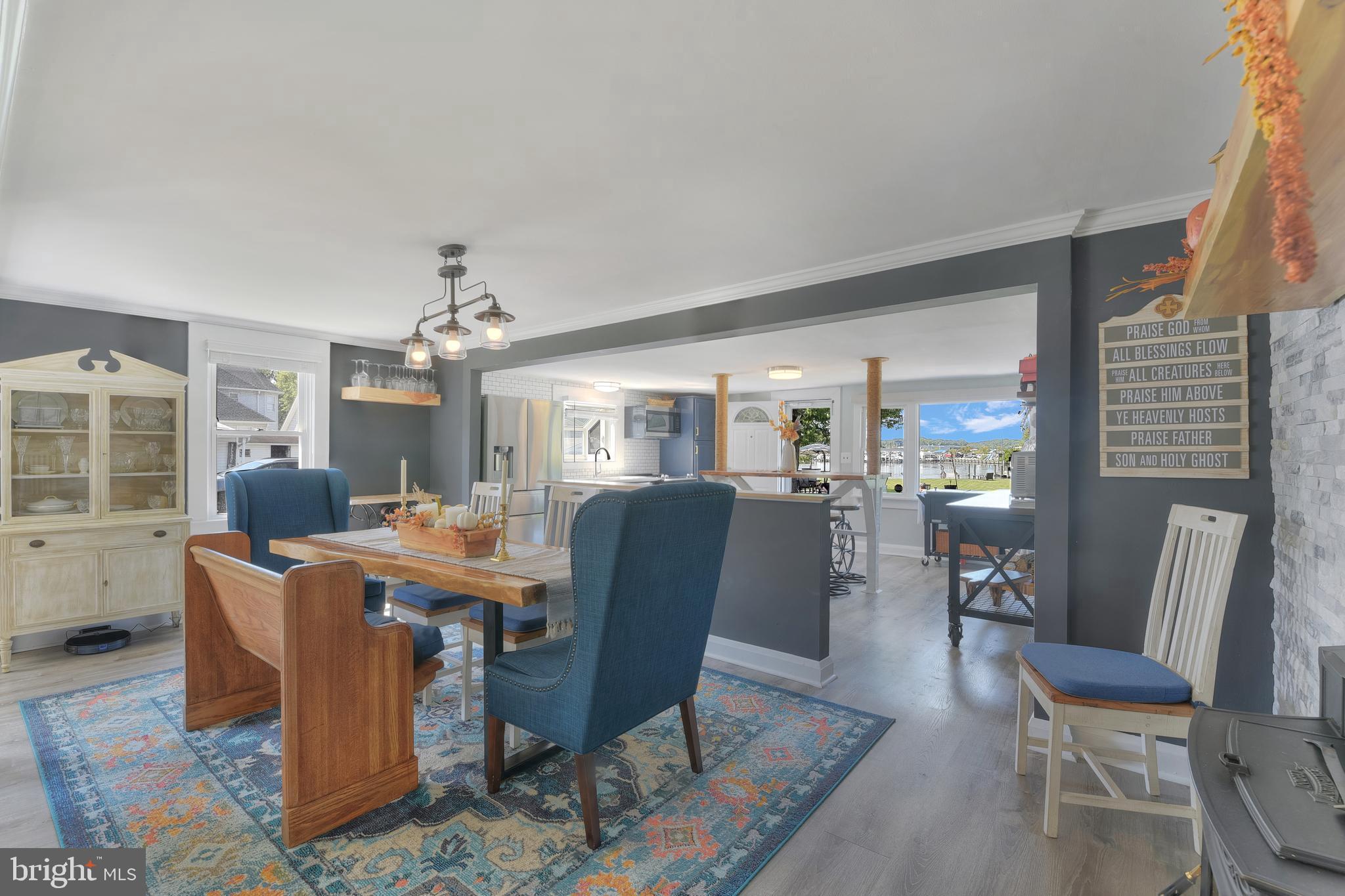 BOWLEYS QUARTERS - Residential