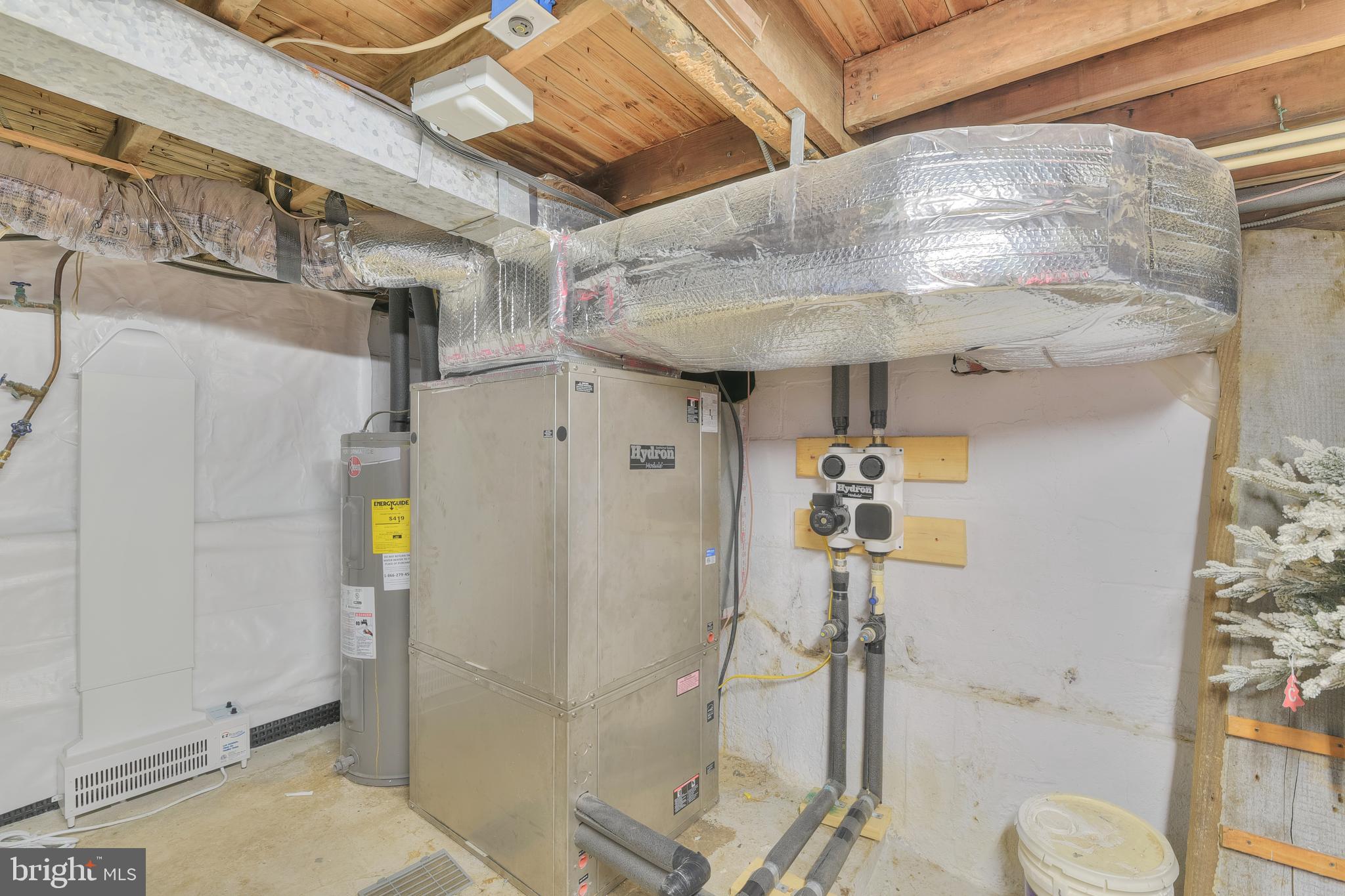 BOWLEYS QUARTERS - Residential