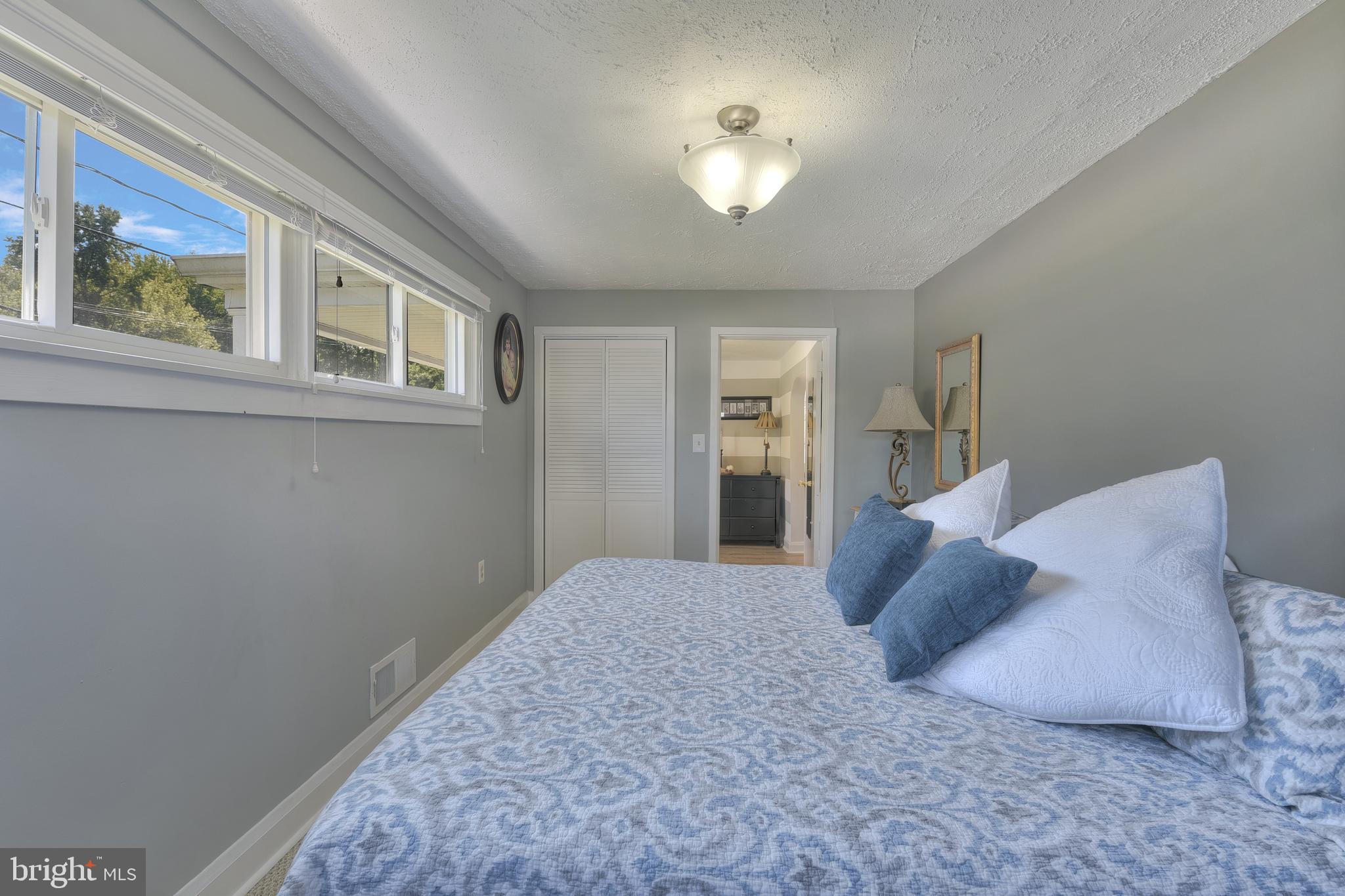 BOWLEYS QUARTERS - Residential