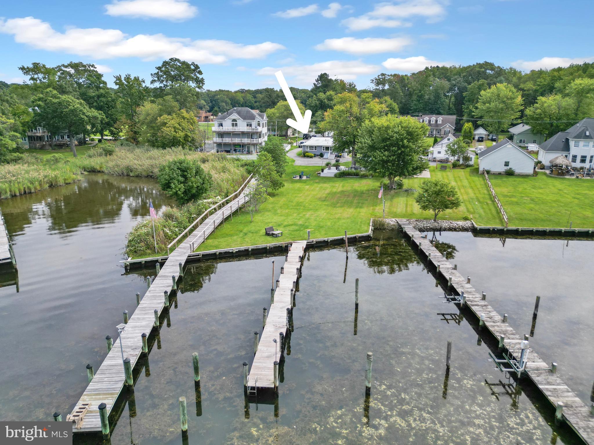 BOWLEYS QUARTERS - Residential