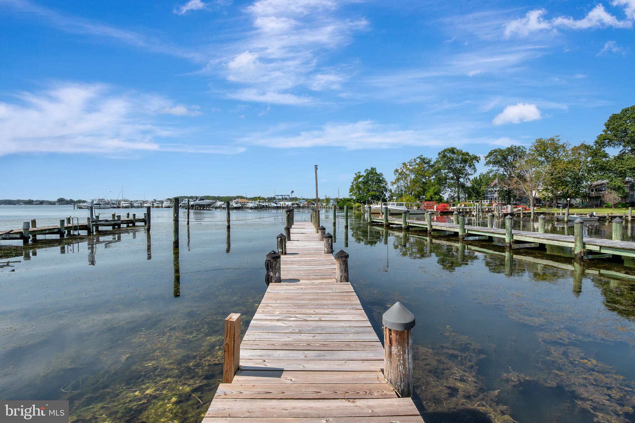 BOWLEYS QUARTERS - Residential