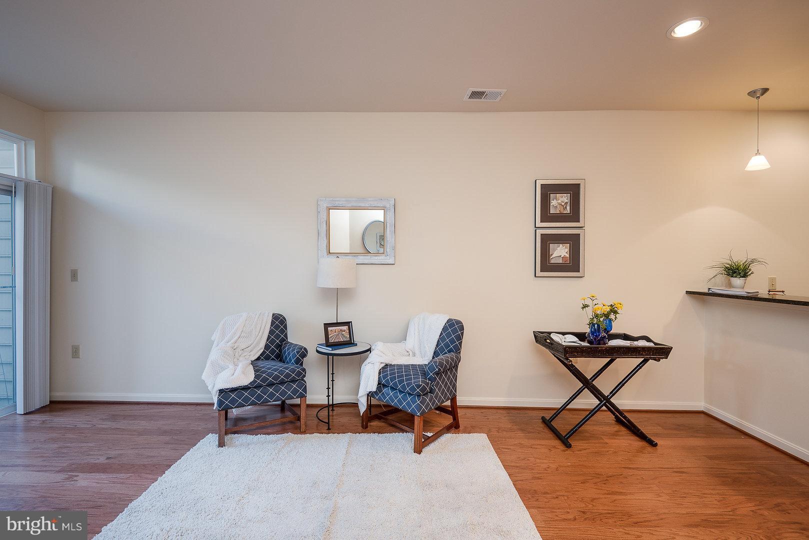 HALSTEAD AT THE METRO - Residential