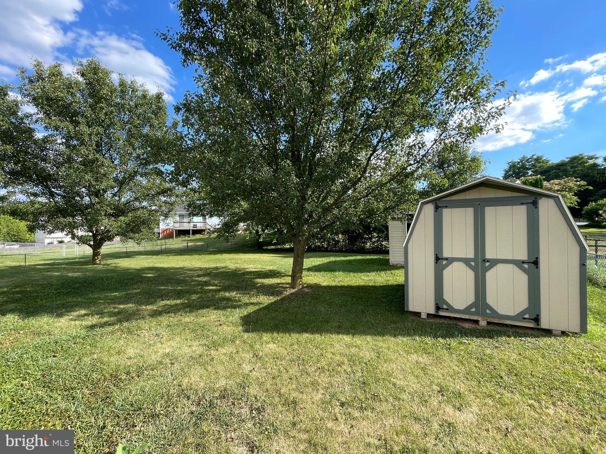 SUMMER HILL - Residential