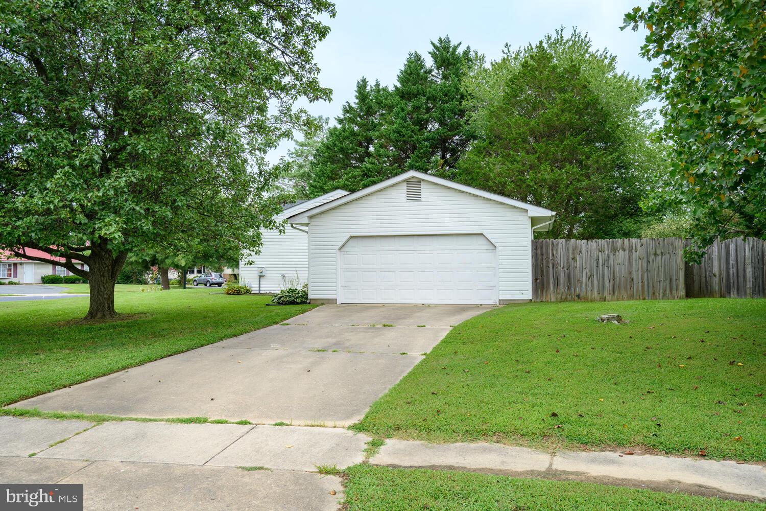 7347 SHIRLEY DRIVE