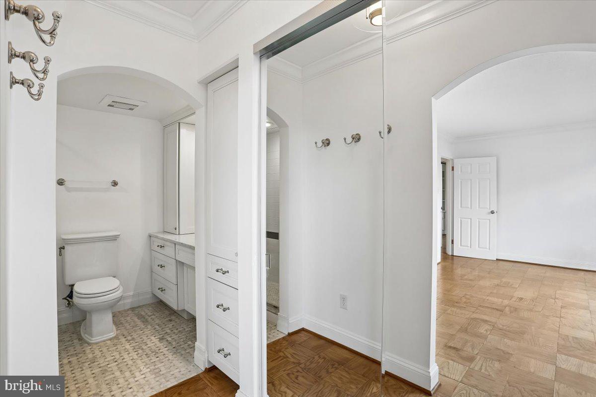 FRIENDSHIP HEIGHTS - Residential