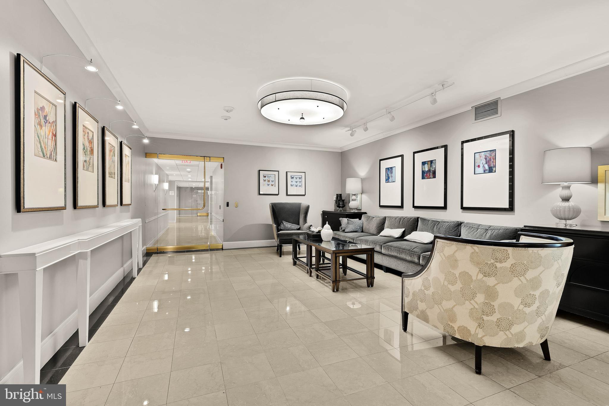 FRIENDSHIP HEIGHTS - Residential