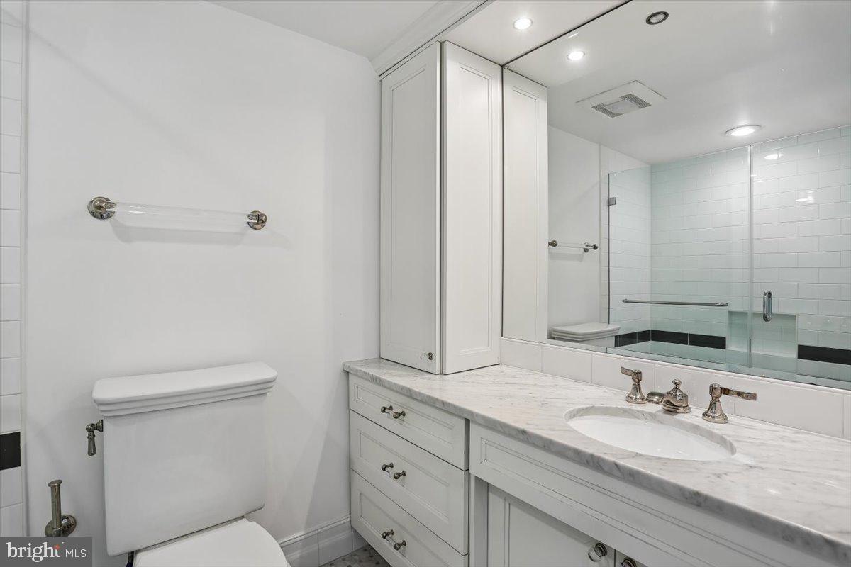 FRIENDSHIP HEIGHTS - Residential