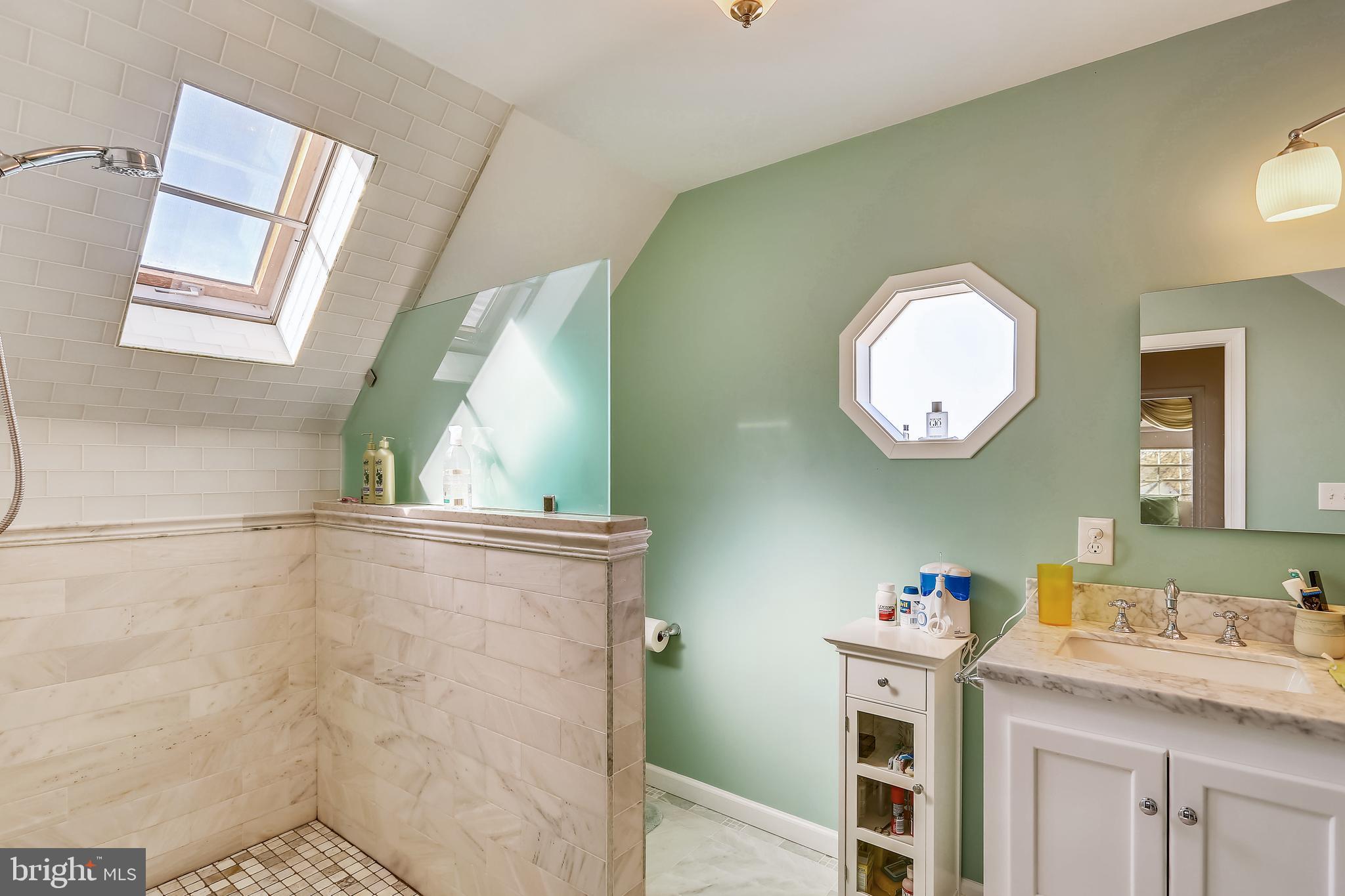 TEMORA MANOR - Residential