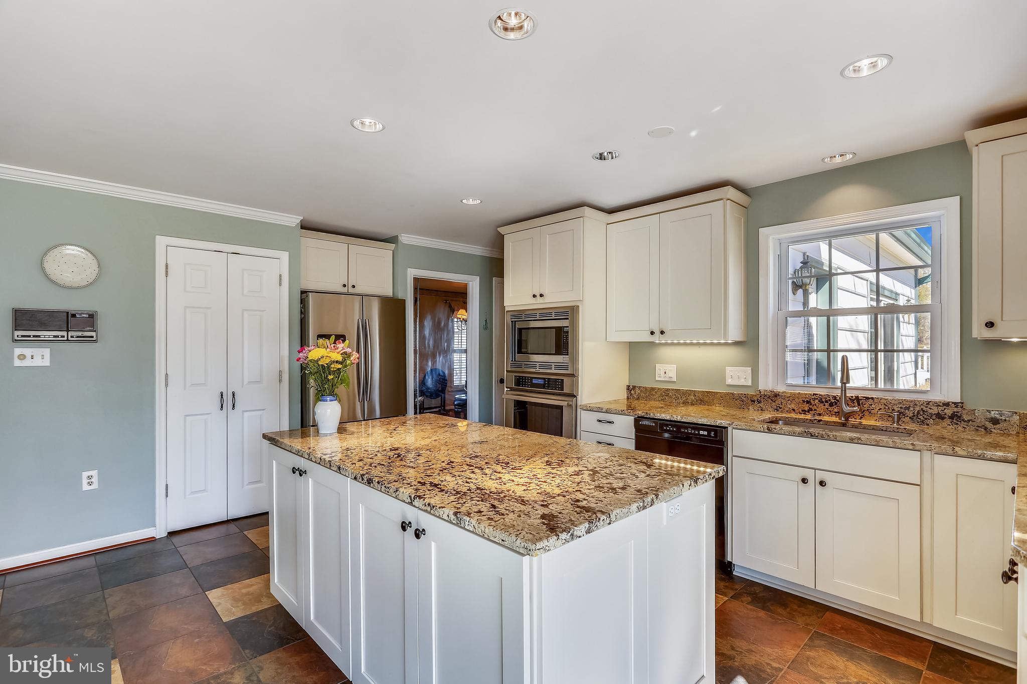 TEMORA MANOR - Residential