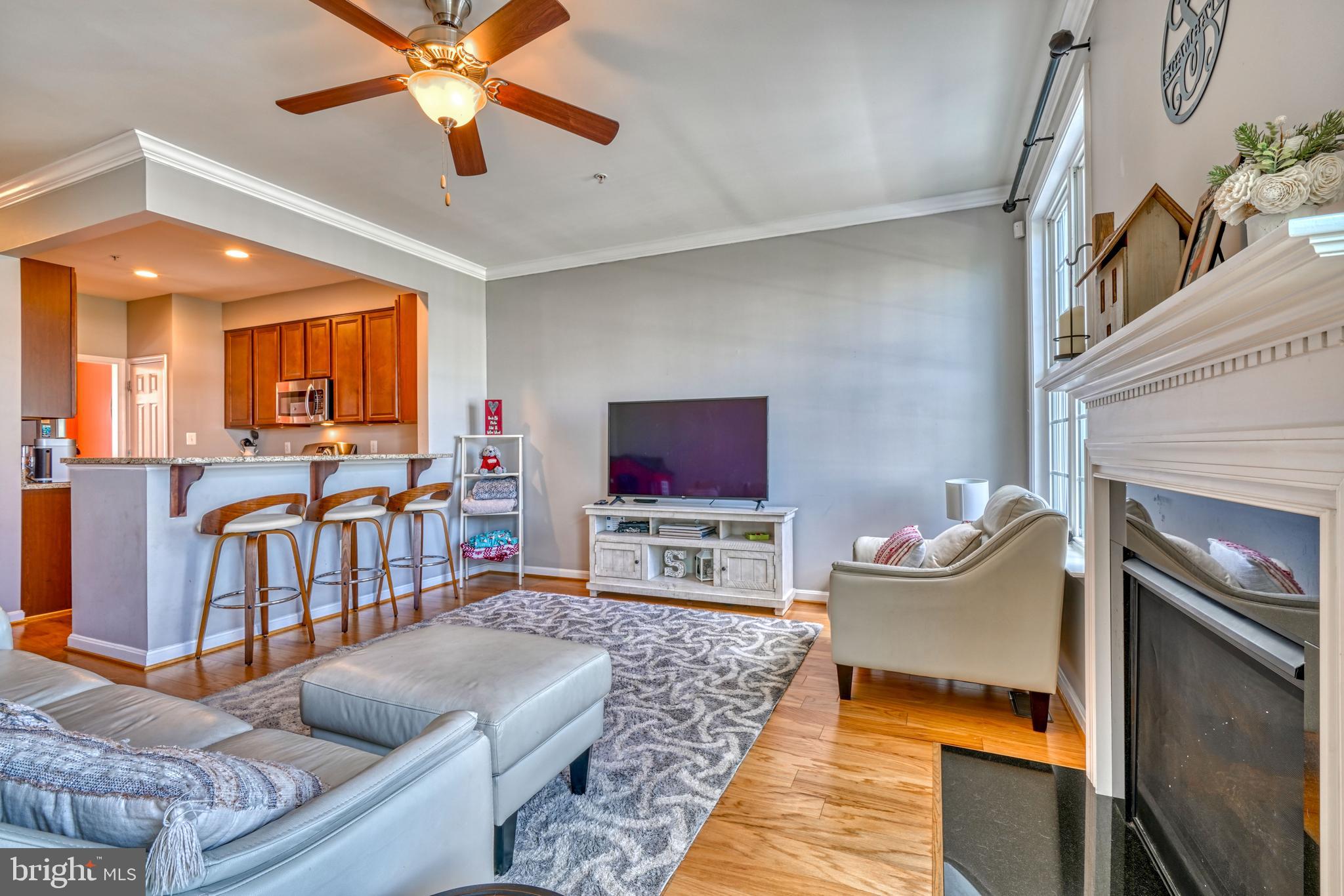 LOCUST POINT - Residential Lease