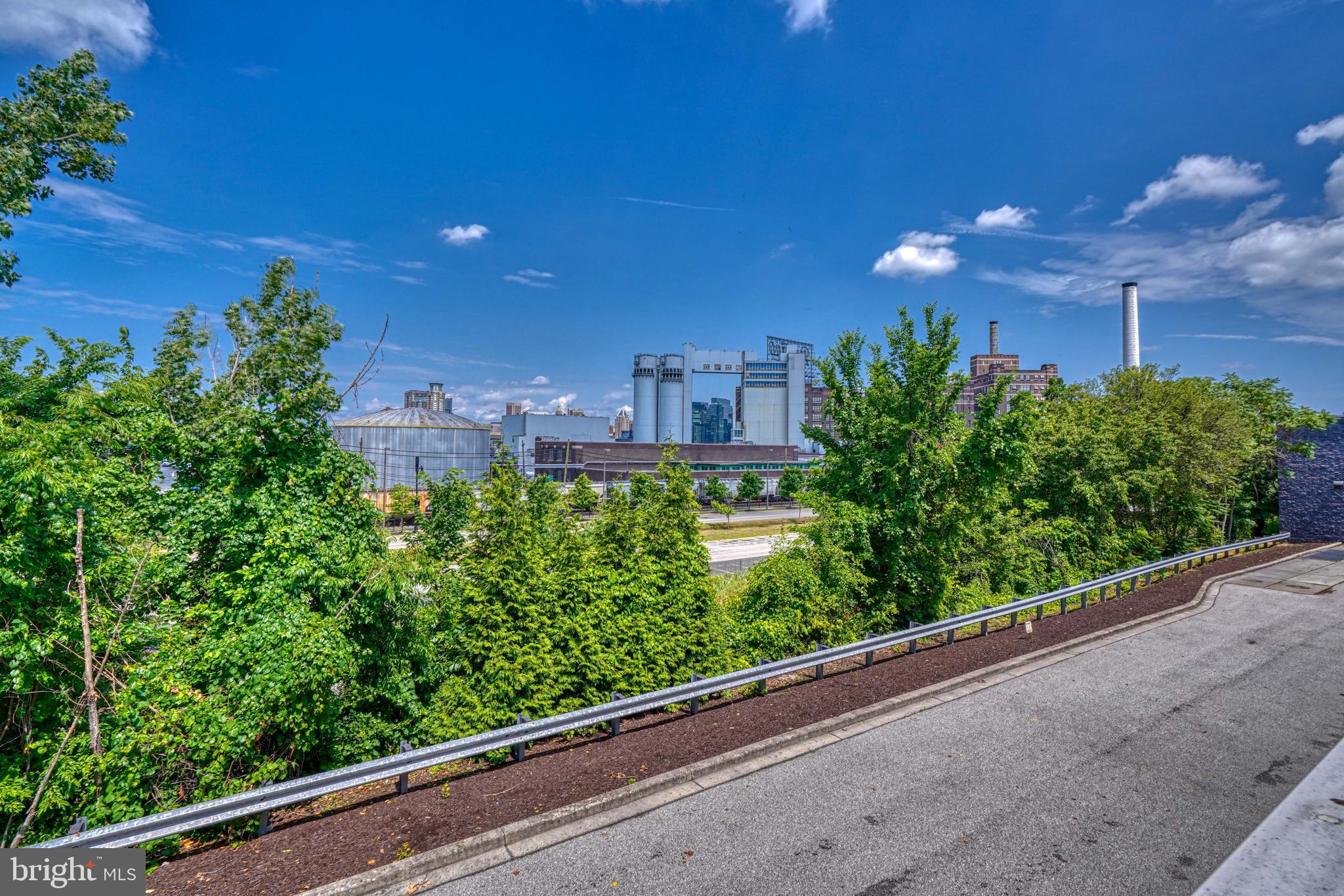 LOCUST POINT - Residential Lease