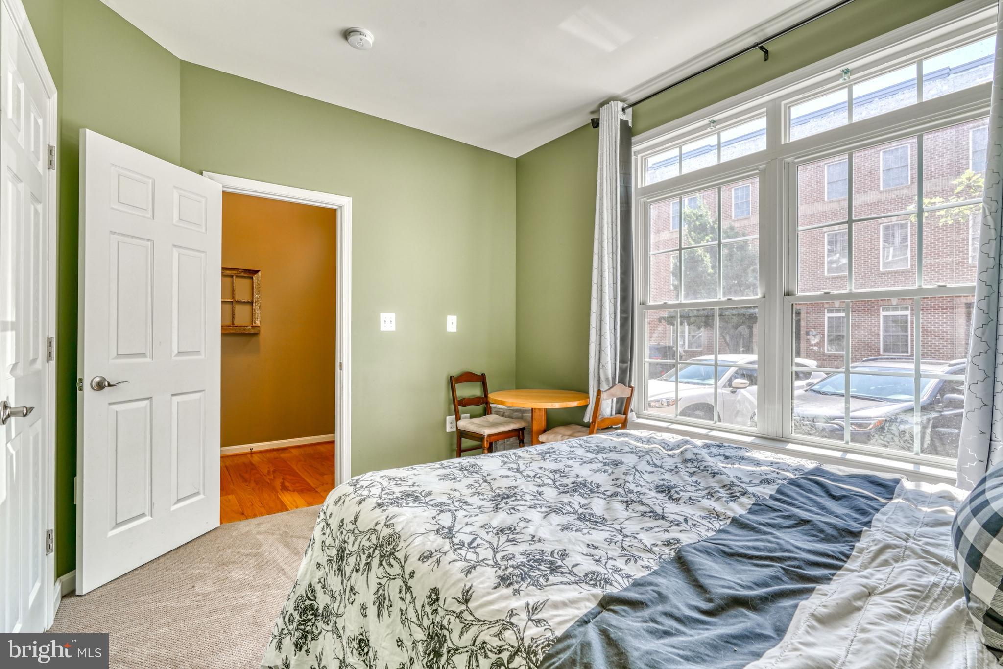 LOCUST POINT - Residential Lease