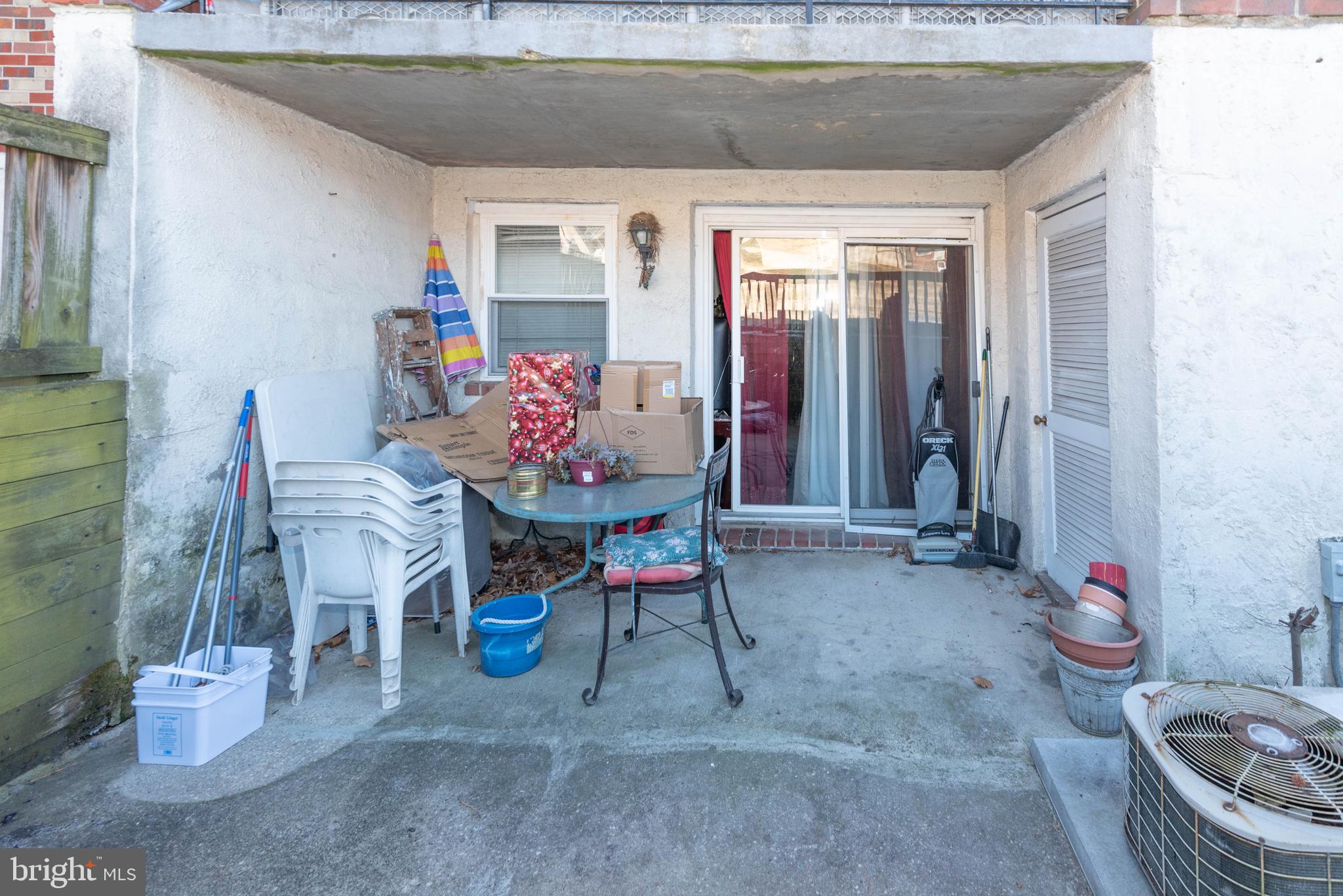 ROSEMONT EAST - Residential