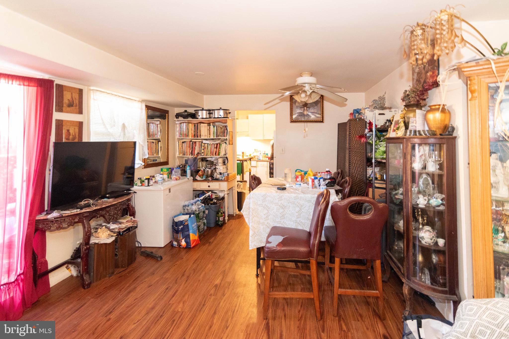 ROSEMONT EAST - Residential