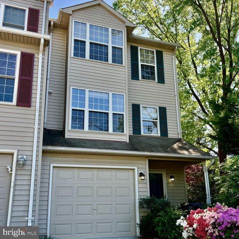 5635 GOSLING DRIVE CLIFTON VA 20124