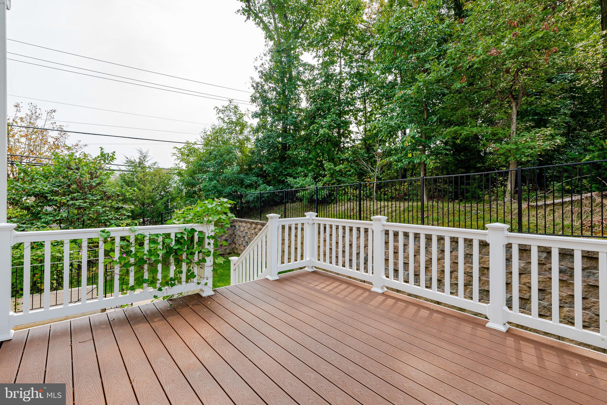 CHAPEL GLEN - Residential