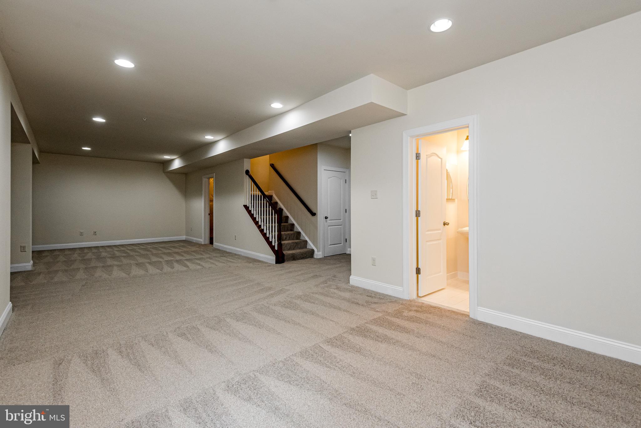 CHAPEL GLEN - Residential