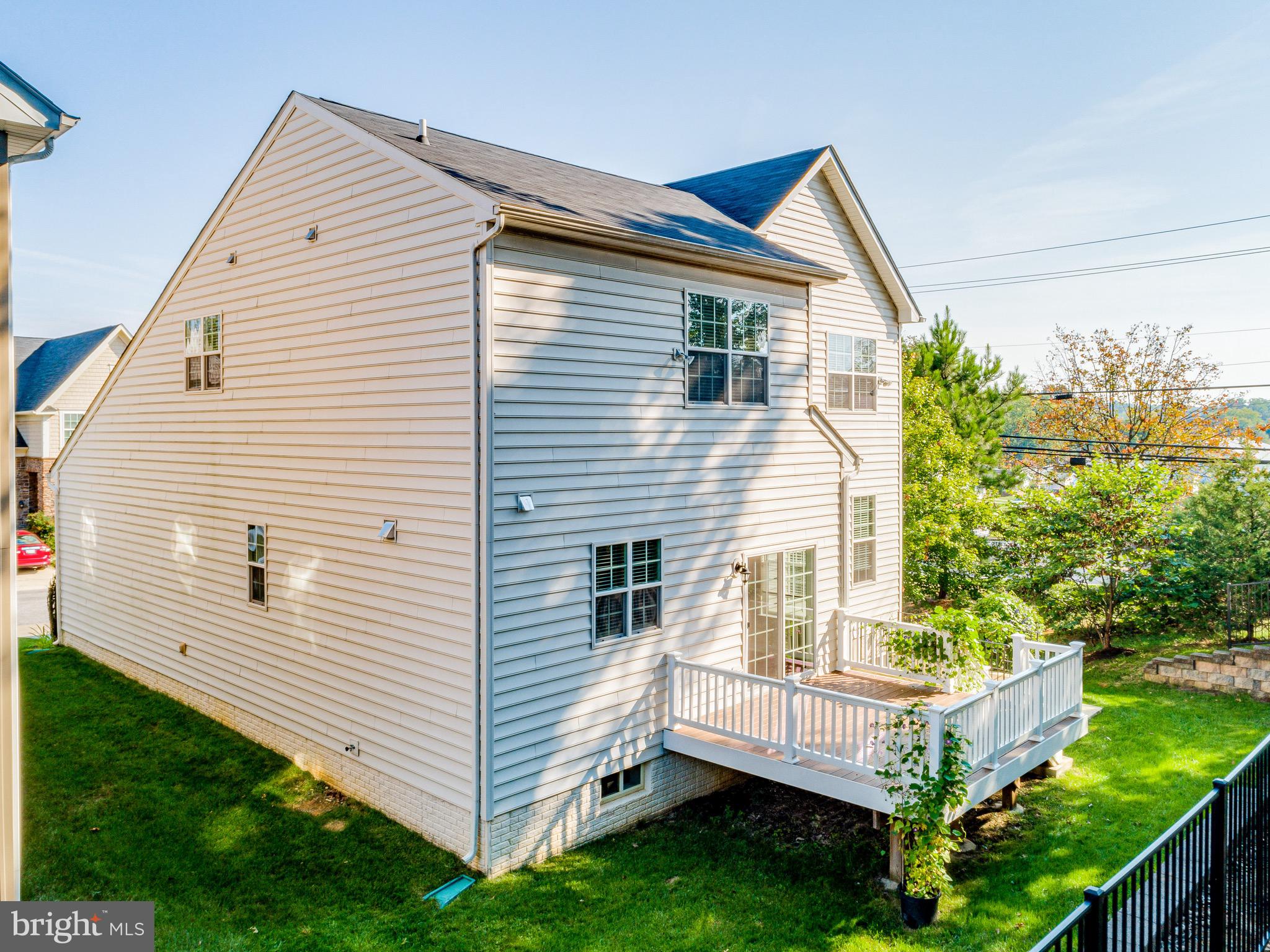 CHAPEL GLEN - Residential