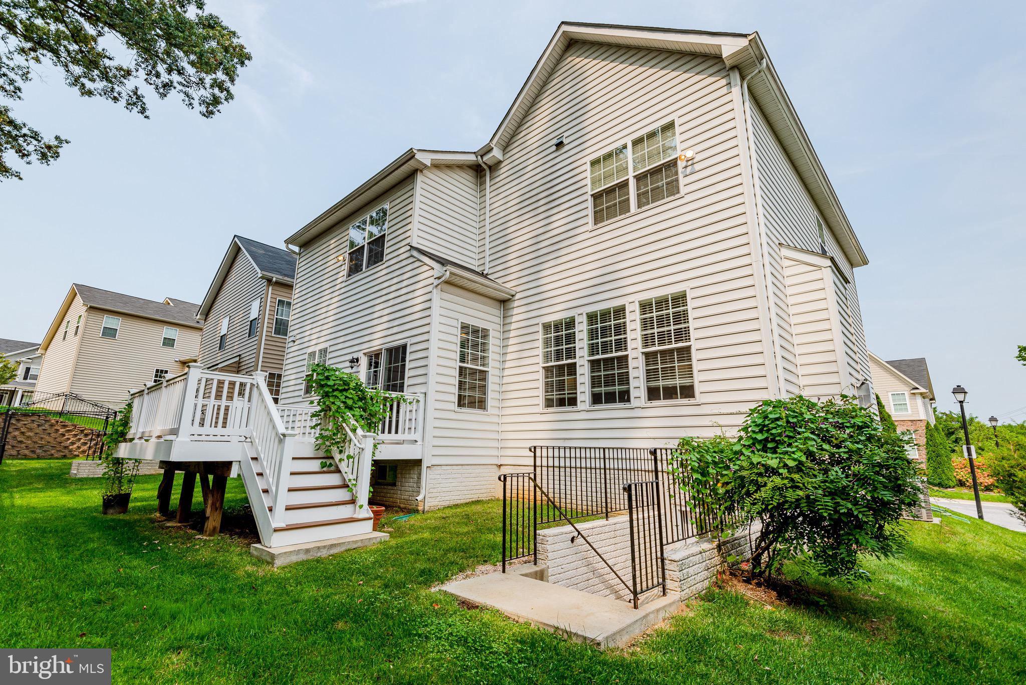 CHAPEL GLEN - Residential