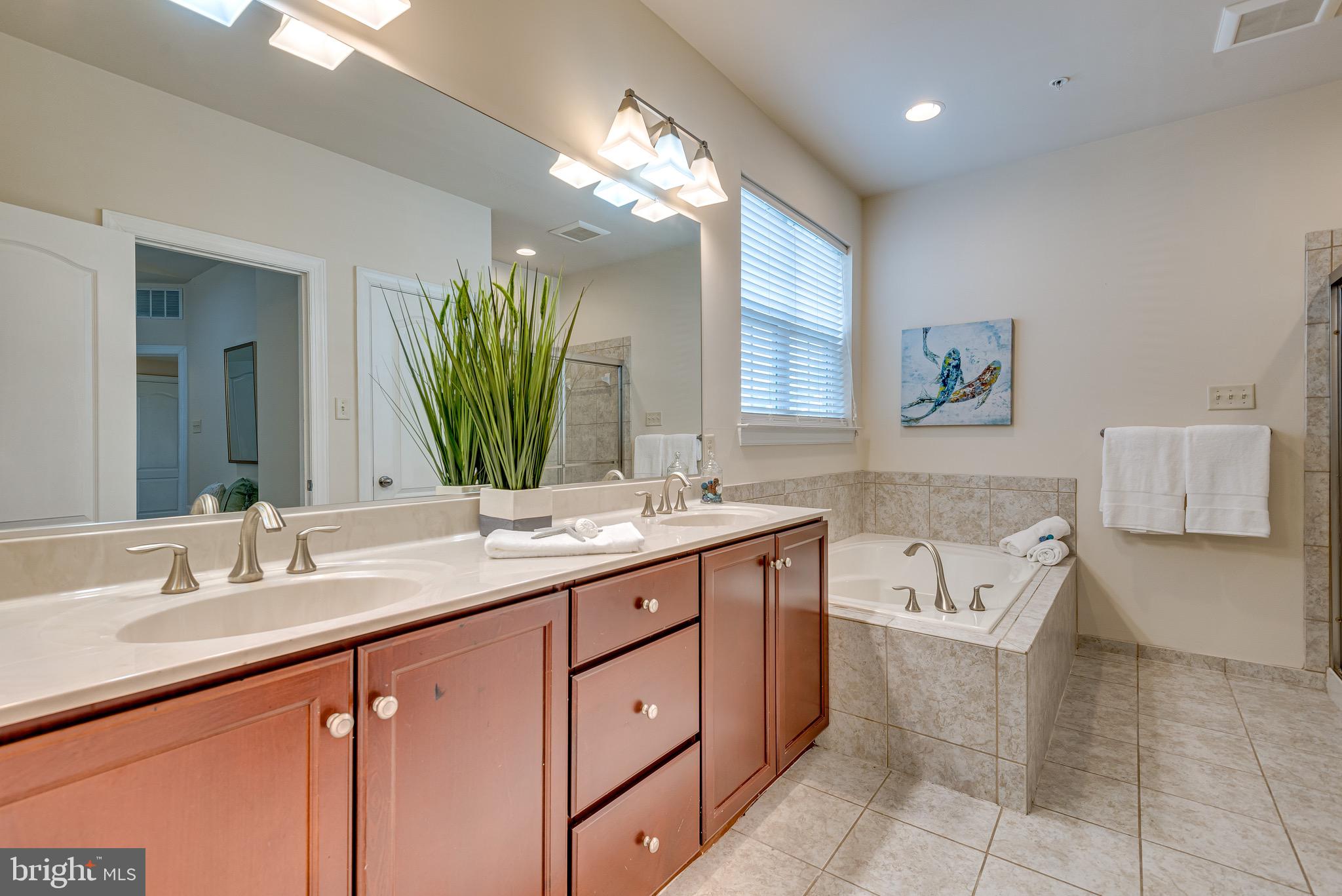 CHAPEL GLEN - Residential